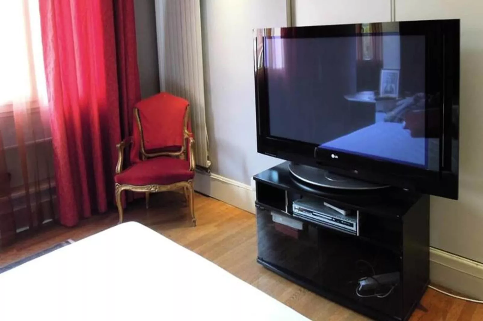 | Le Fantasque💃🏻| Hyper-centre, Commerces &agrave; Proximit&eacute; | T2-Slaapkamer