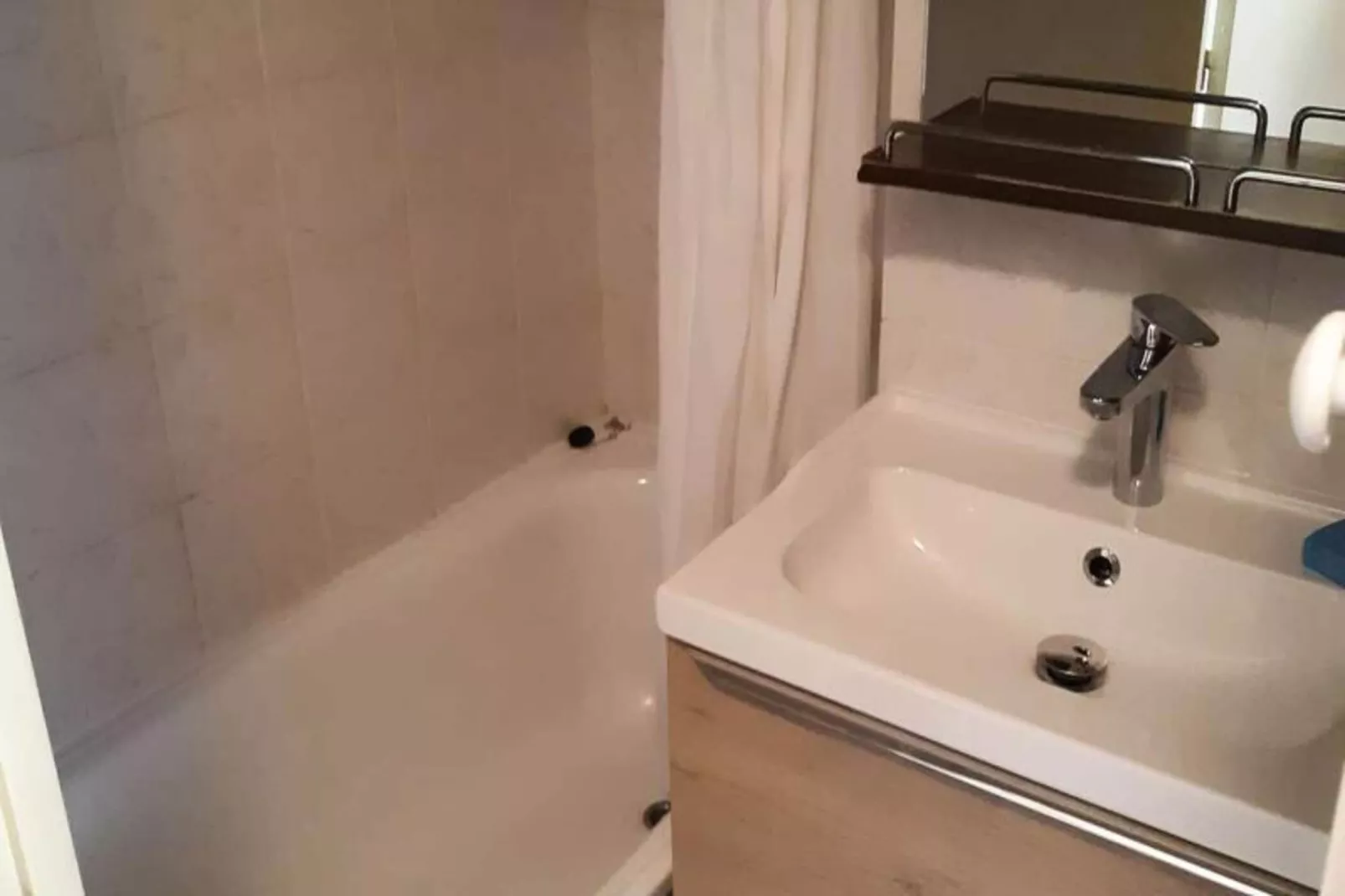 Résidence Ecrin 6-Badkamer