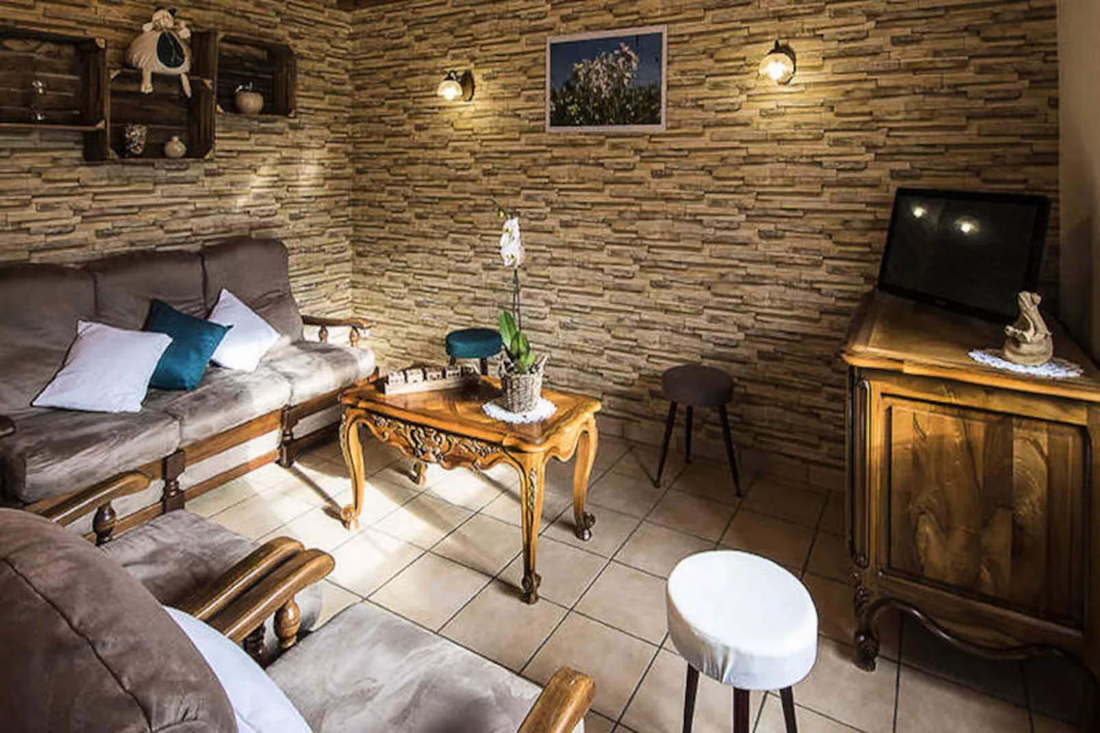 Gîte de France Lou chastelou odheteo à aumont aubrac 3 épis-Image-tags.