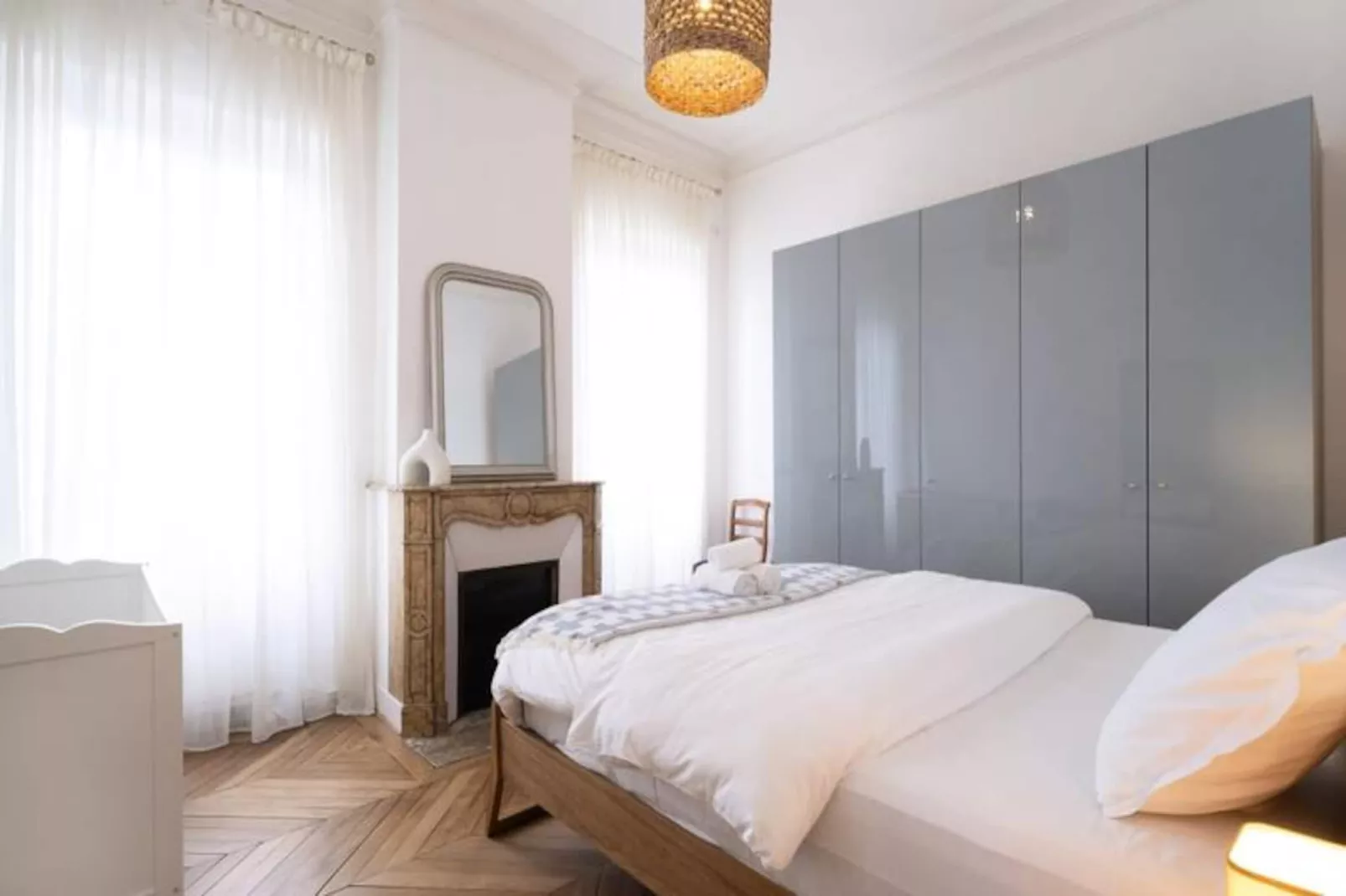 Le Joli Coeur-Image-tags.