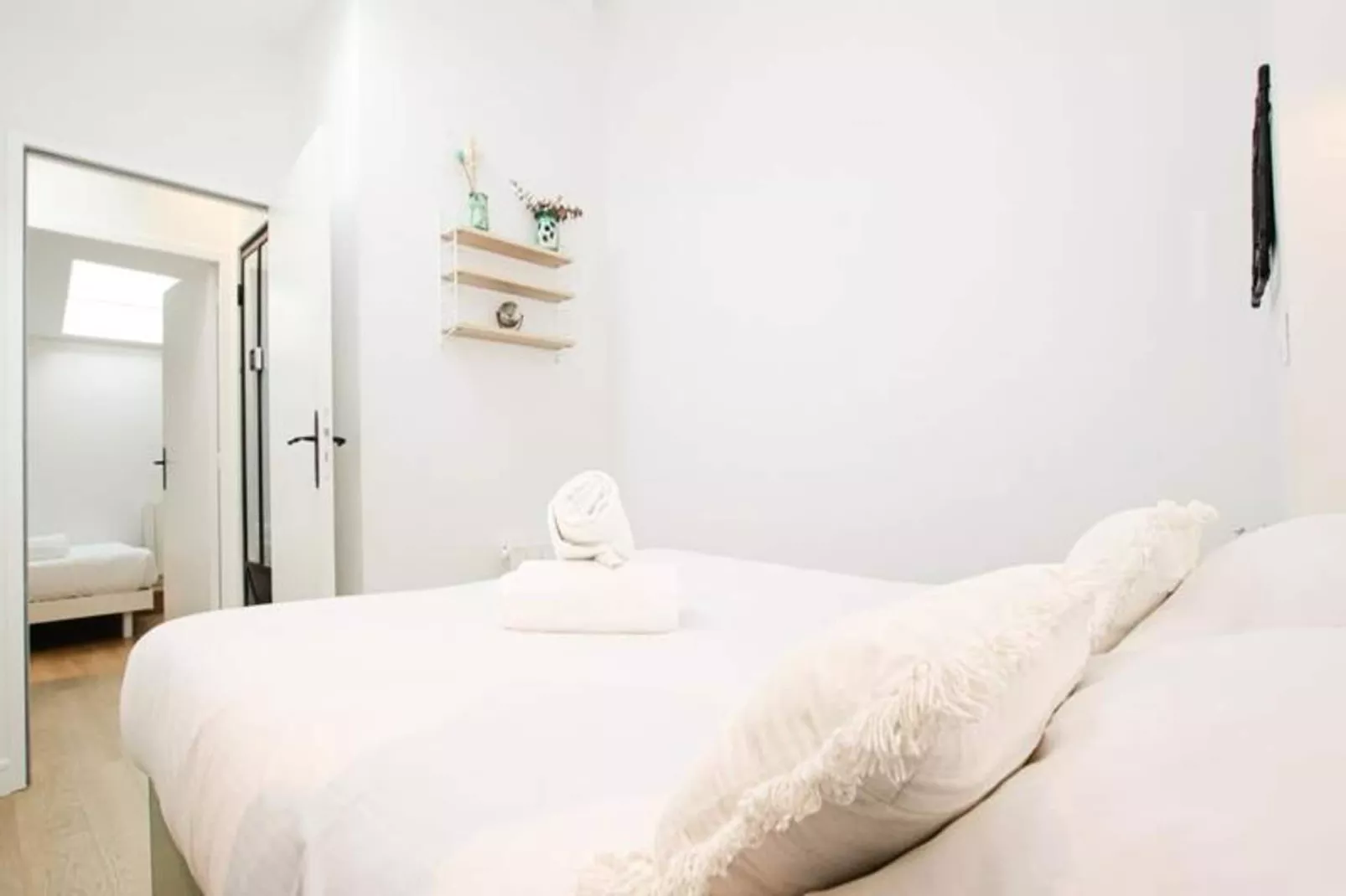 Superbe Maison Au Coeur De La Ville &agrave; Deux Pas De La C&ocirc;te Des Basques-Slaapkamer