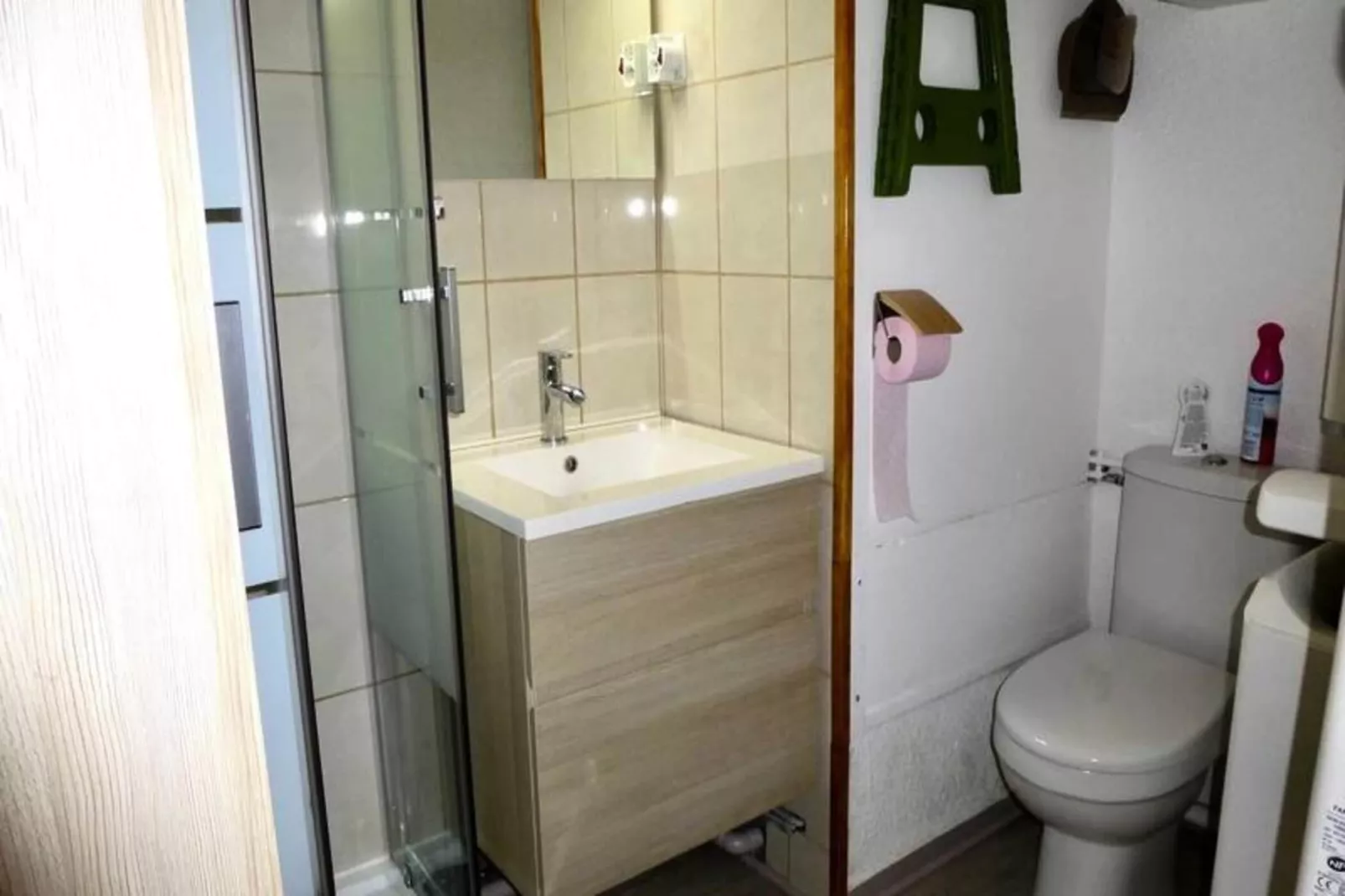 Résidence Neouvielle-Badkamer