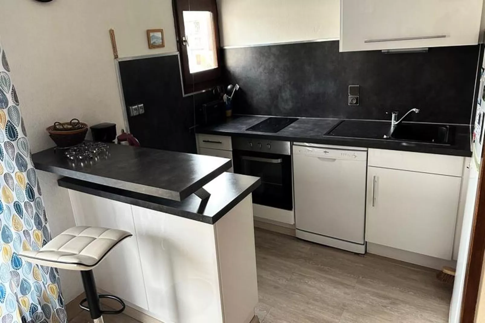 Résidence La Baie De Memard-Keuken