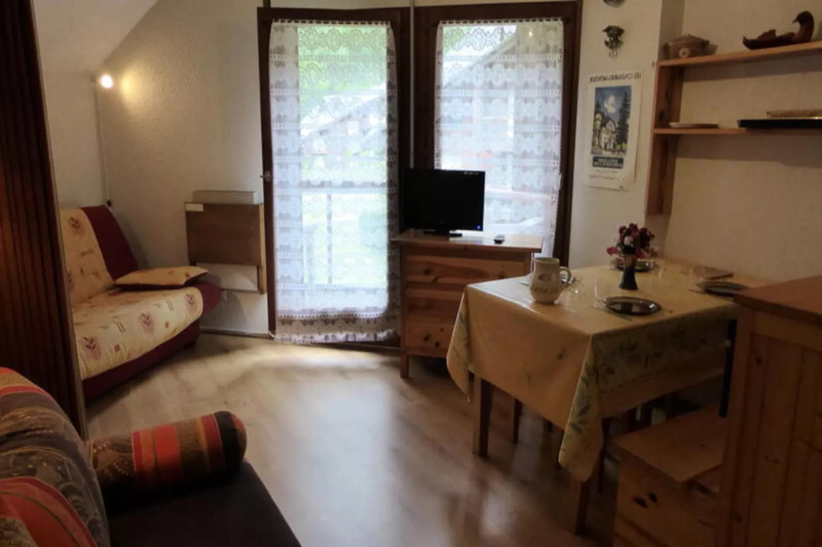 Résidence Borgia-Buitenkant zomer