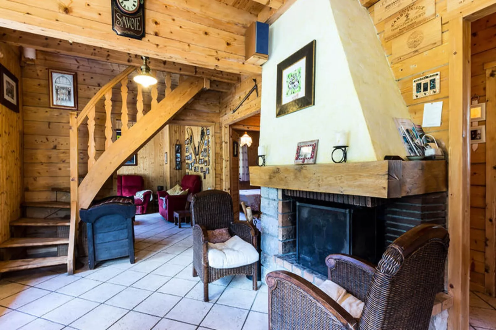 Chalet Bethanie-Eetkamer