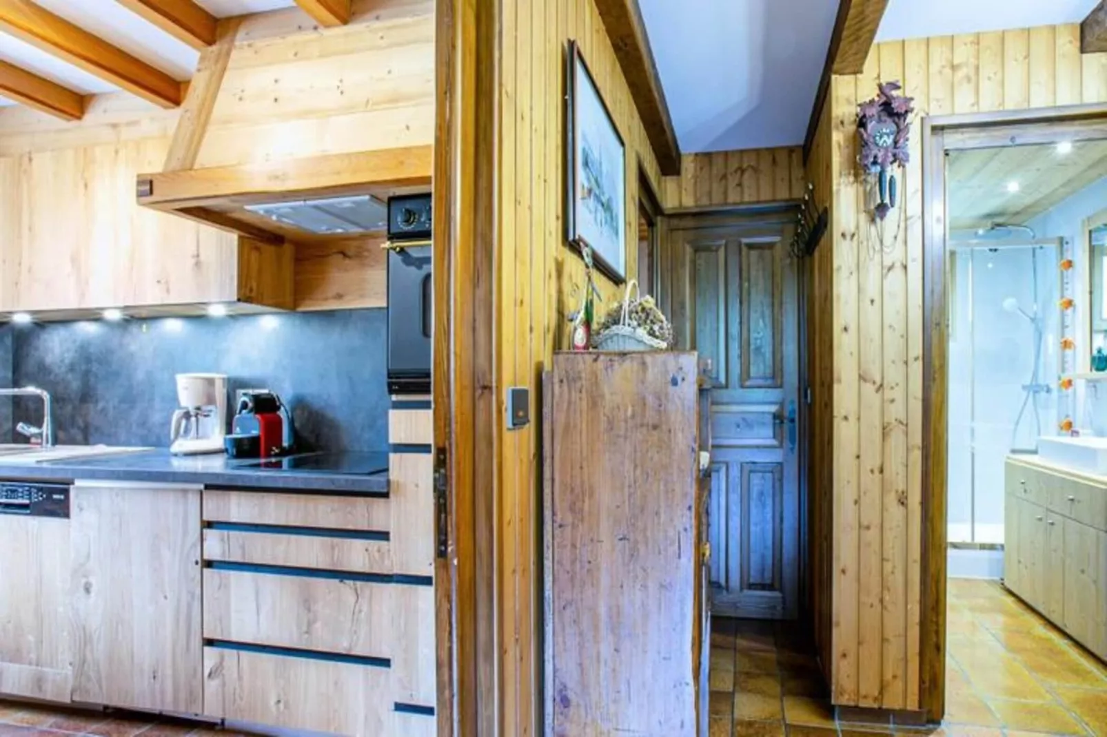 Résidence La Berraz-Keuken