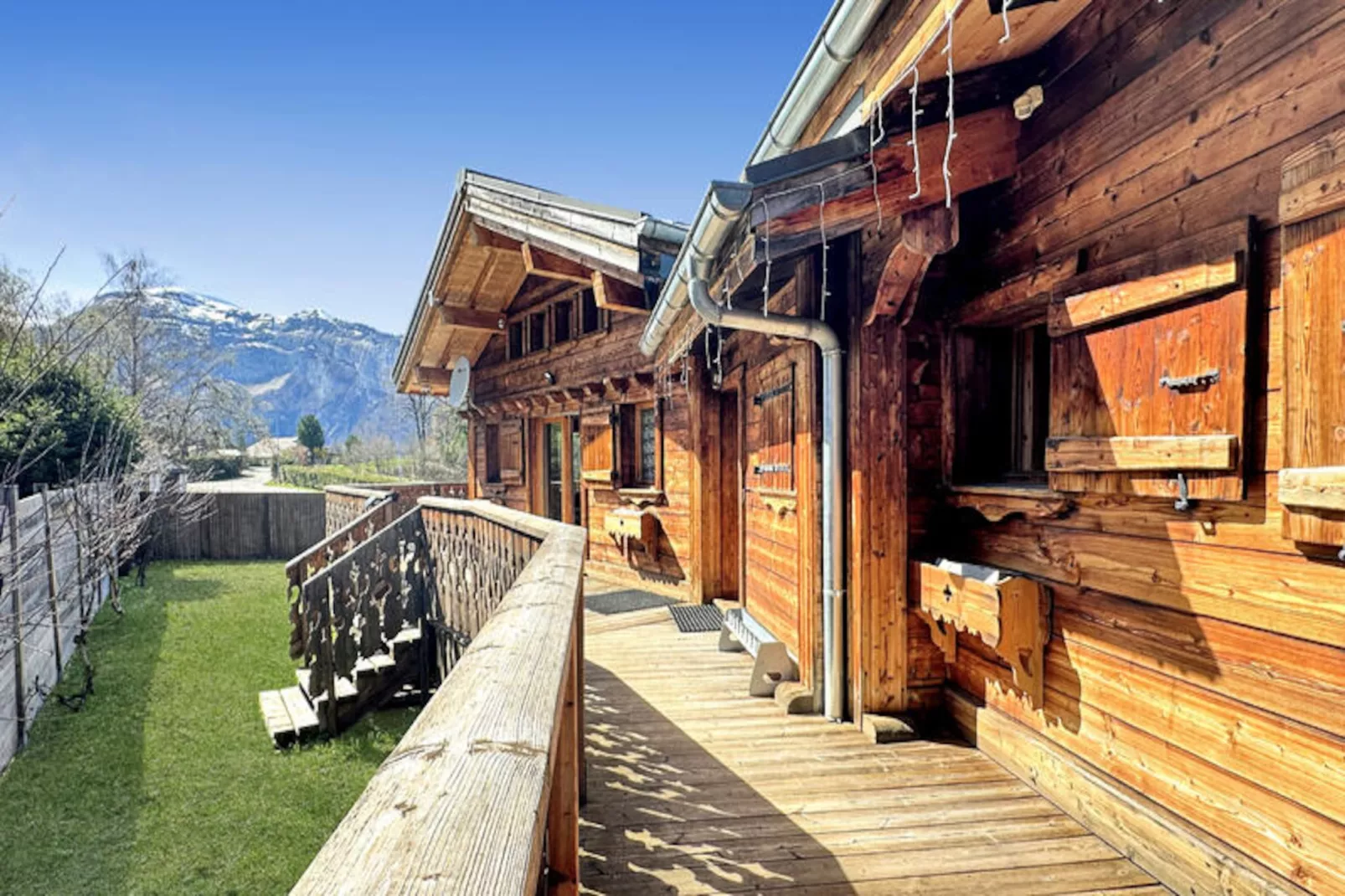 Chalets à Les Carroz-d'Arâches-Image-tags.