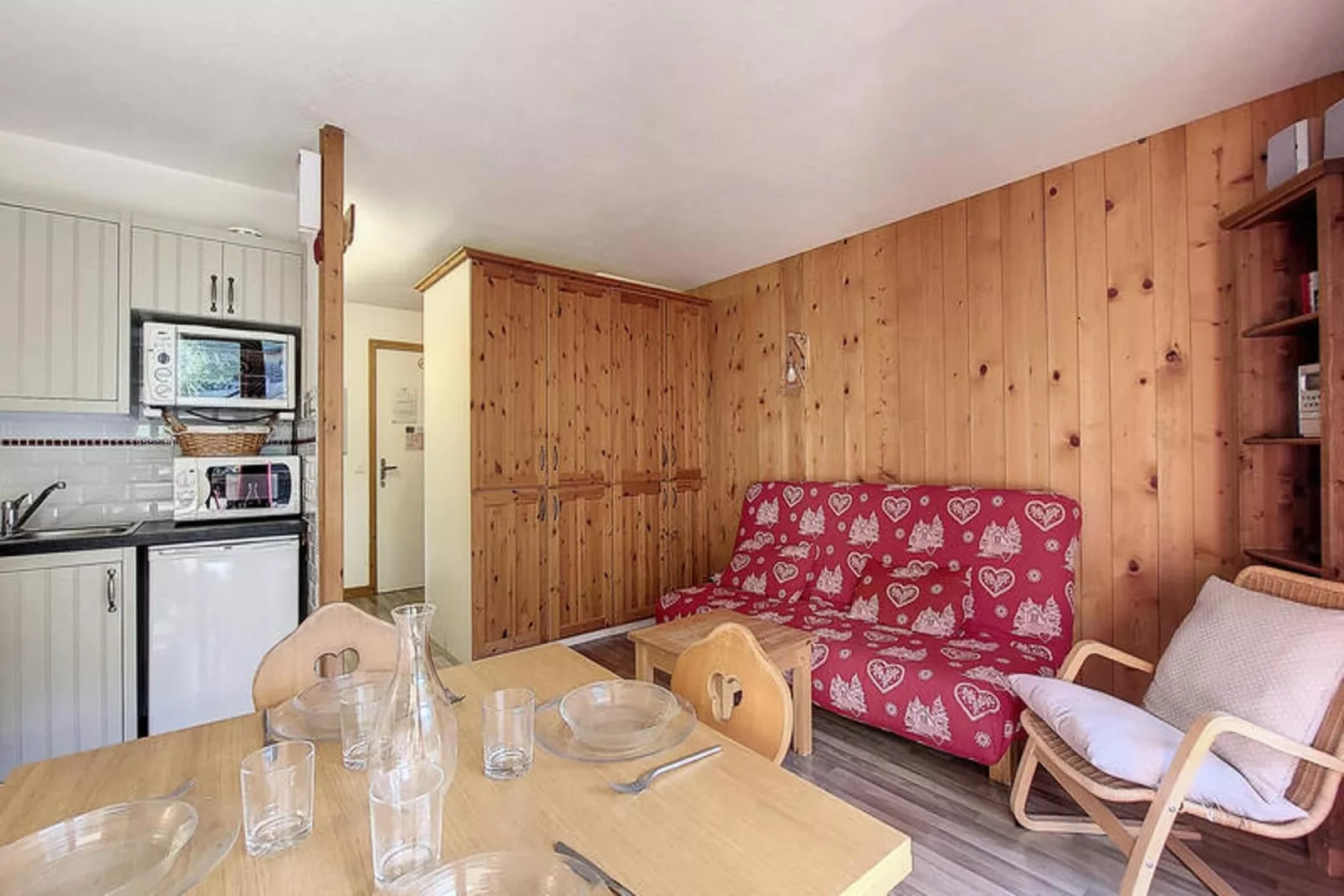 Studio à Saint Jean d'Aulps-Woonkamer