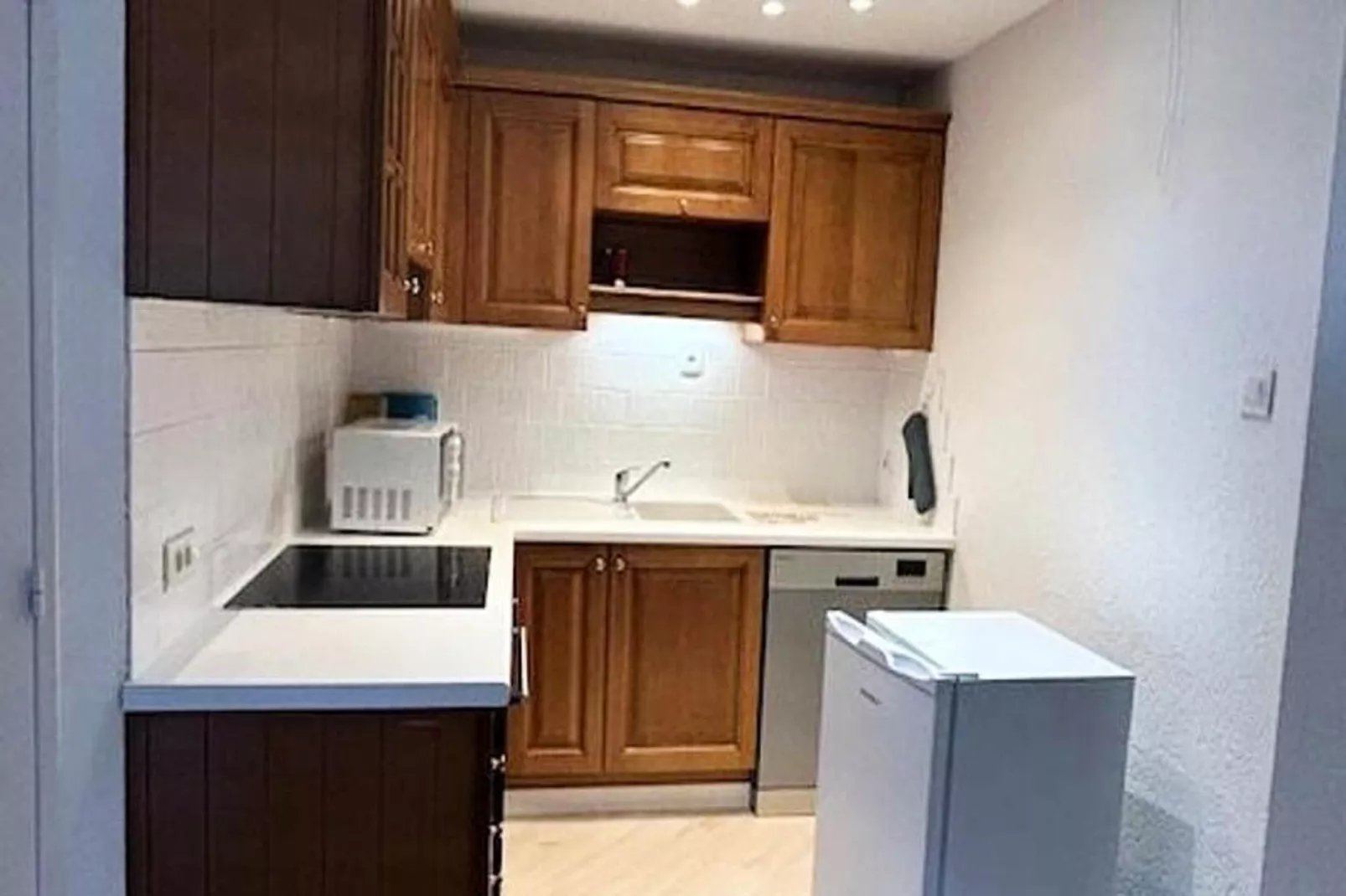 Résidence Marines D'aryana-Keuken