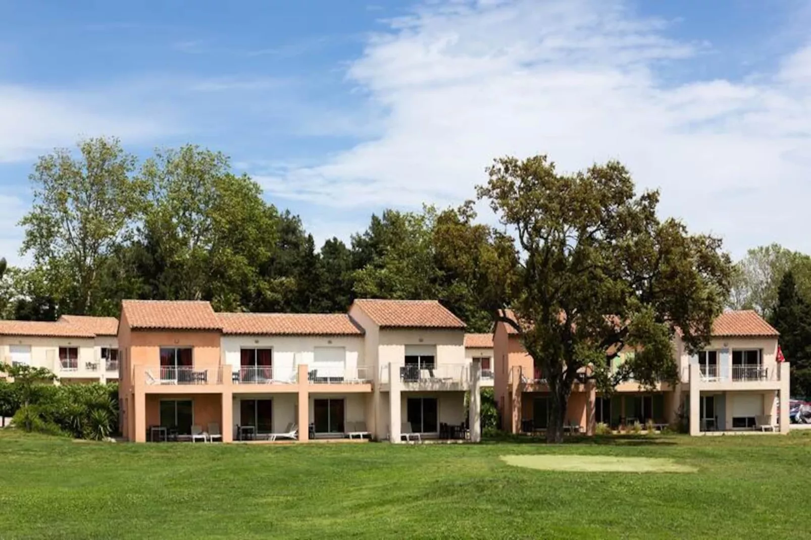 SOWELL RÉSIDENCES Les Perles de Saint Tropez****-Image-tags.