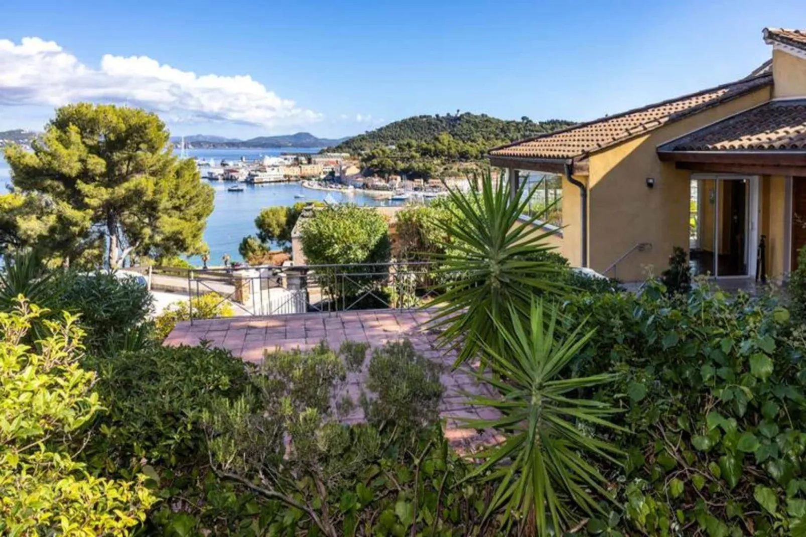 Résidence 030-st Mandrier Sur Mer - Buitenkant zomer