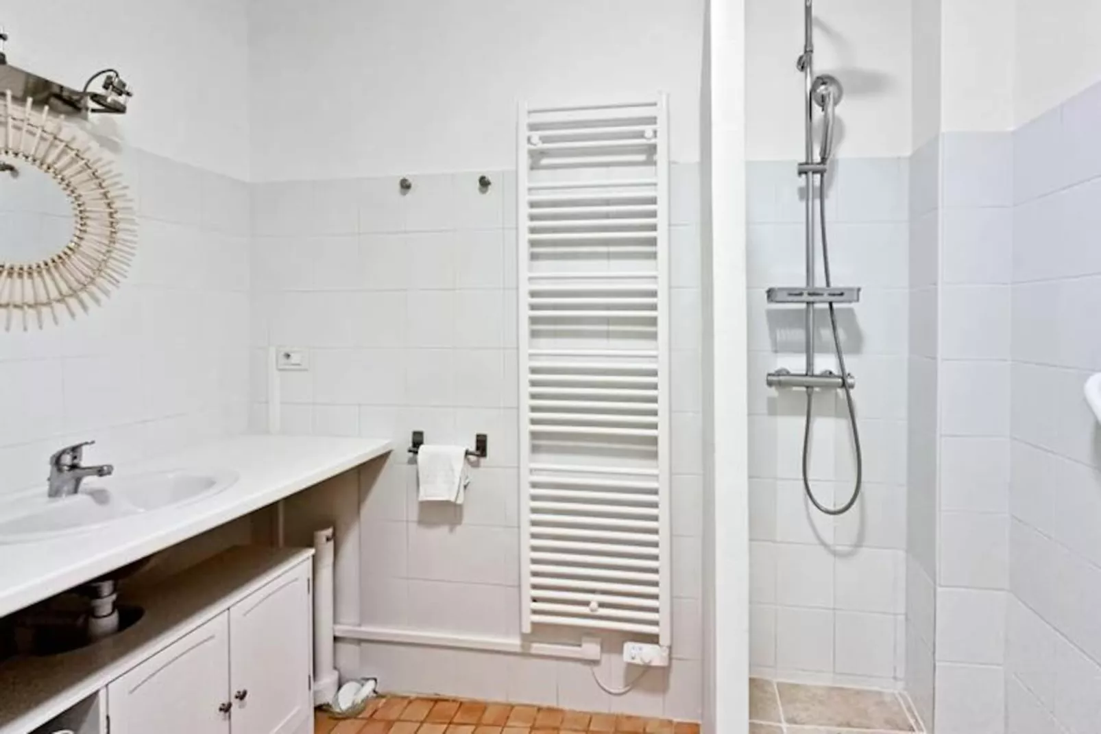 Maison Alena I Electio-Image-tags.