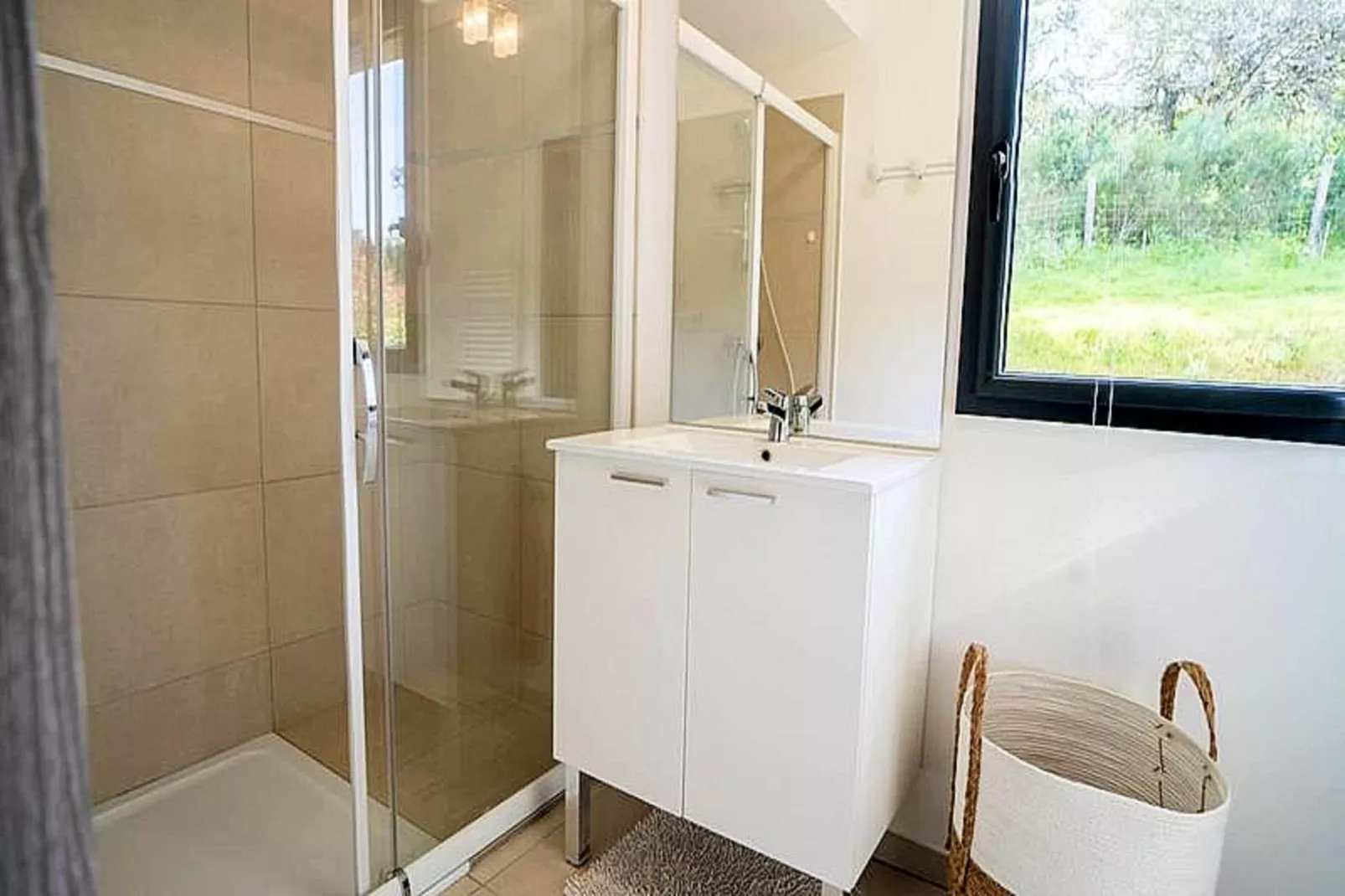 Résidence Saint Joseph-Badkamer