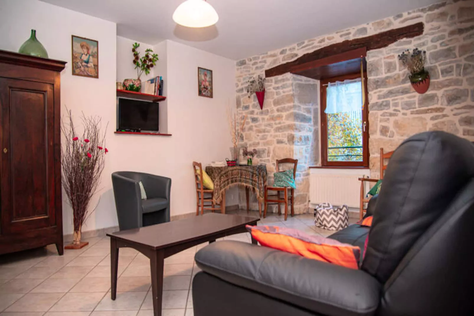 Gîte de France Gîtes de france 3 épis 6/7 pers aux salelles 3 épis-Image-tags.