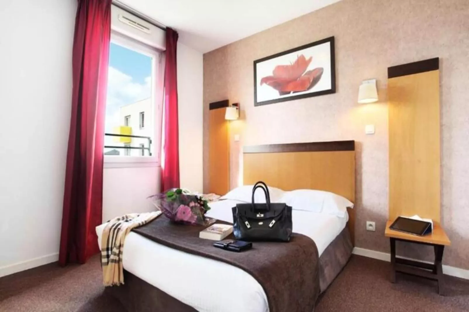 Appart'hôtel Odalys City Bioparc-Buitenkant zomer