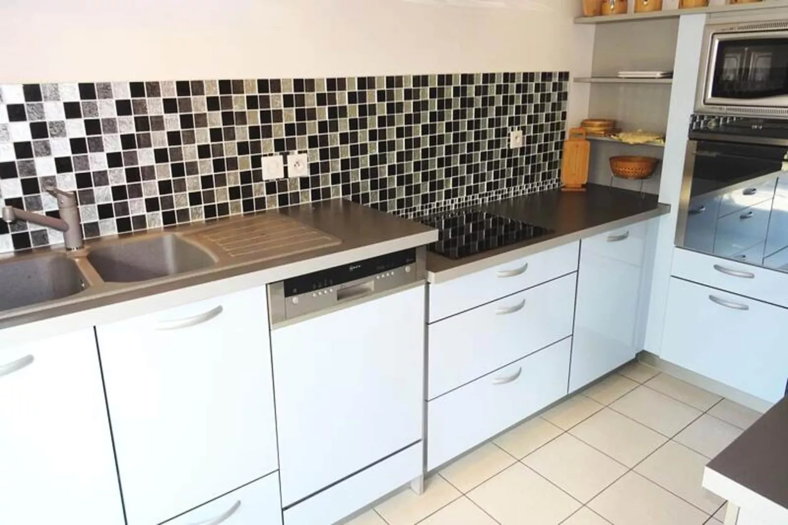 Residence Les Aiguieres-Keuken