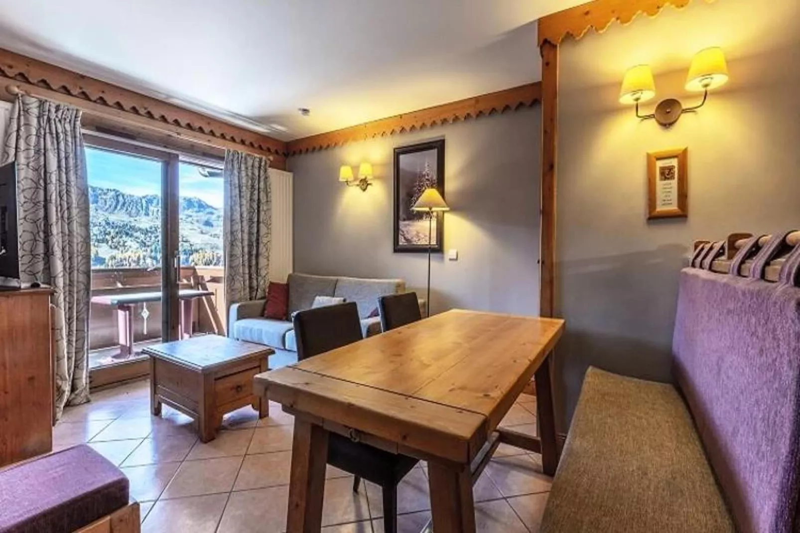 Résidence Les Hauts Bois-Eetkamer