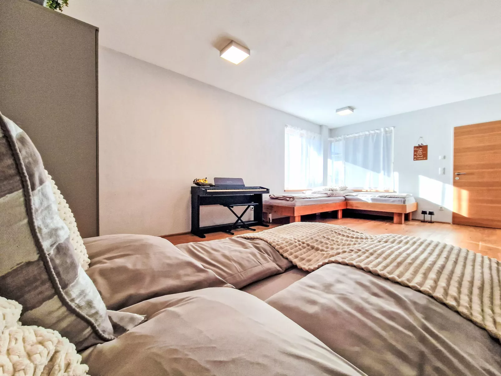 The Rock Design-Binnen