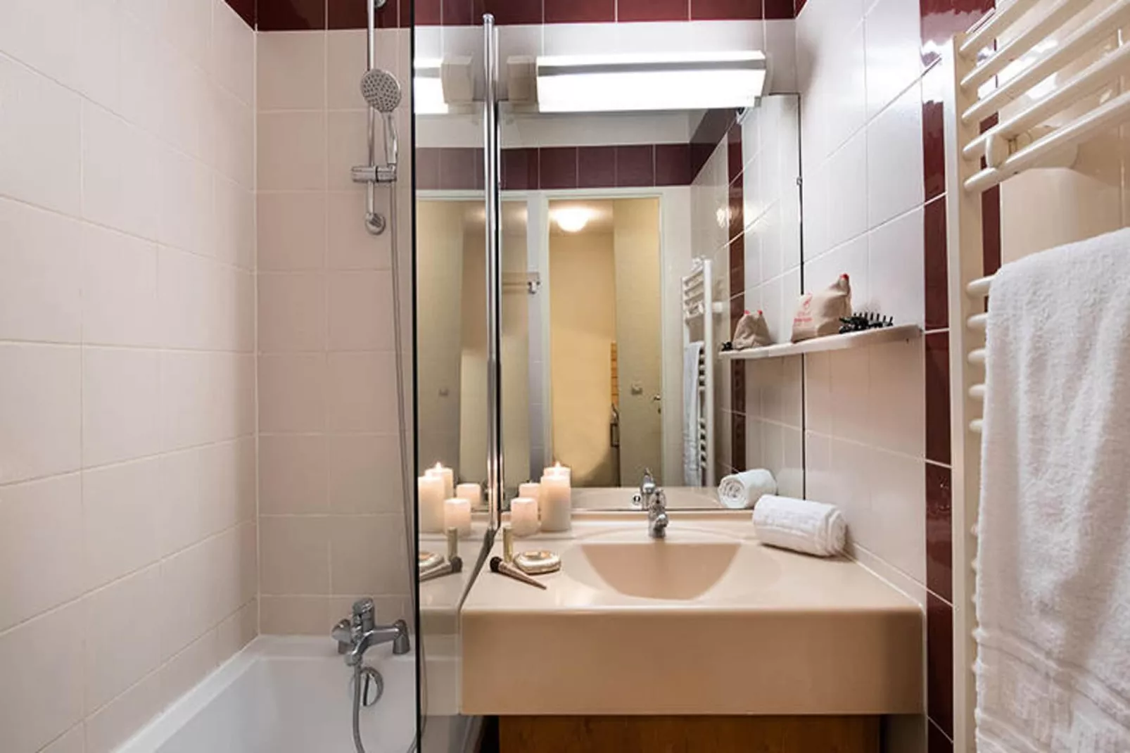 Résidence Le Cheval Blanc ***-Badkamer