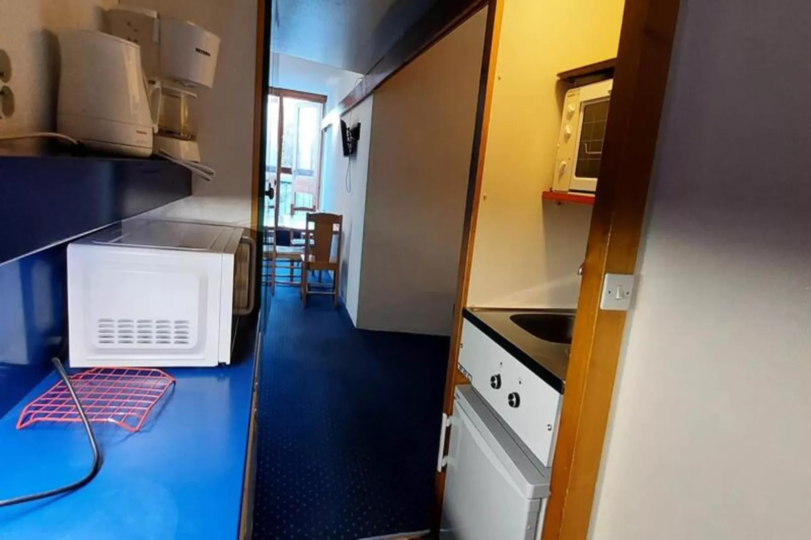 Résidence Miravidi-Buitenkant zomer