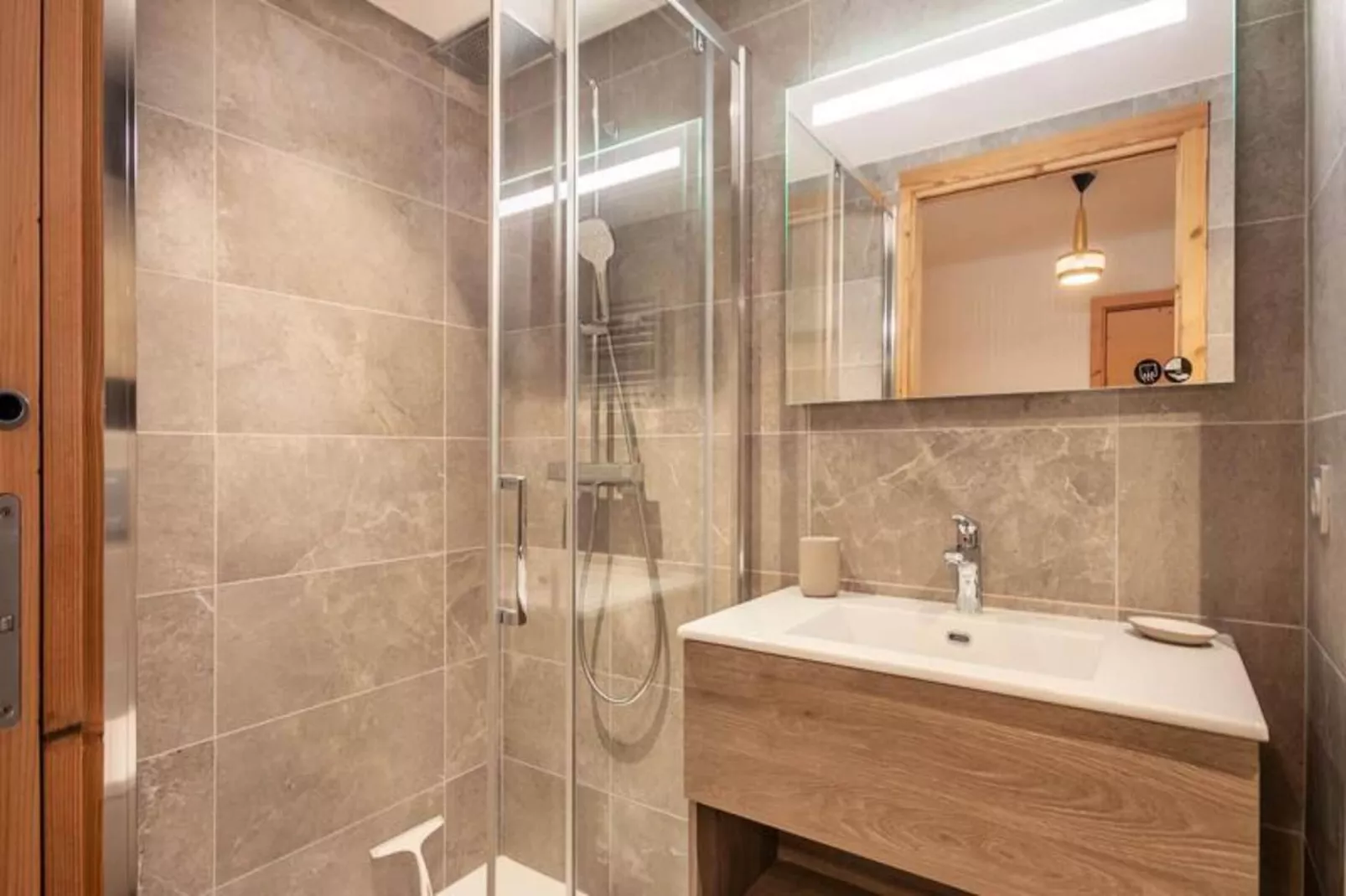 Résidence Echo Du Pleney - Badkamer