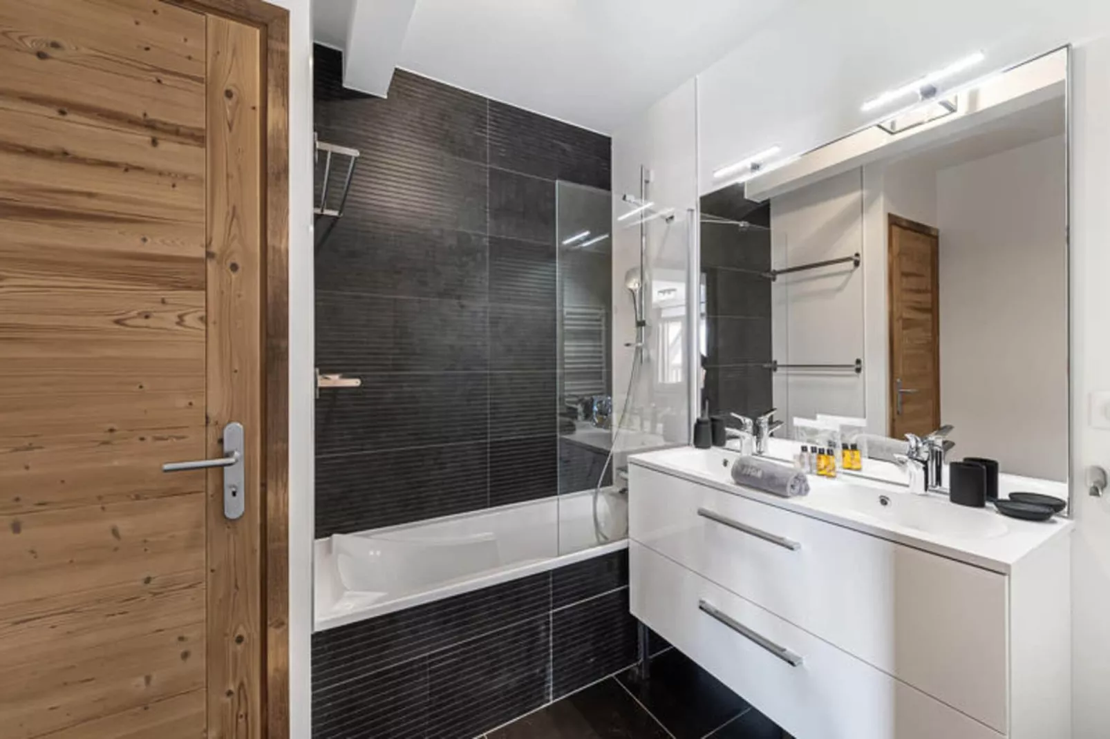 Résidence Silver Lodge - B-Badkamer