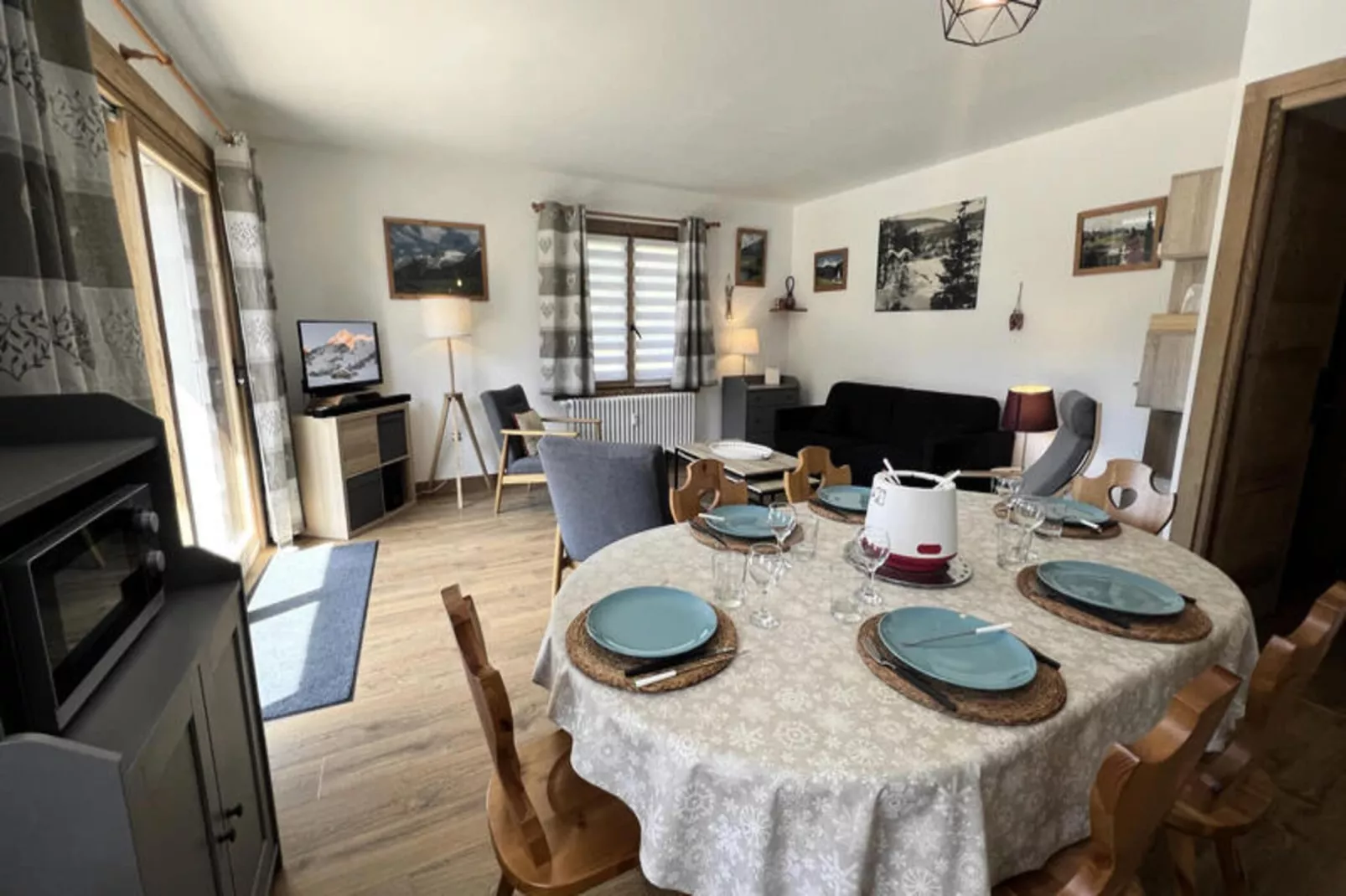 Appartements à La Clusaz-Eetkamer