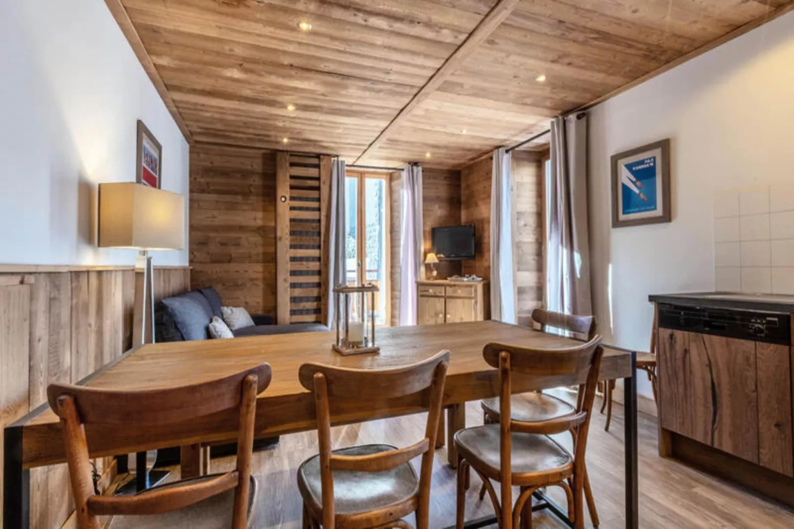 Résidence Altitude-Buitenkant zomer