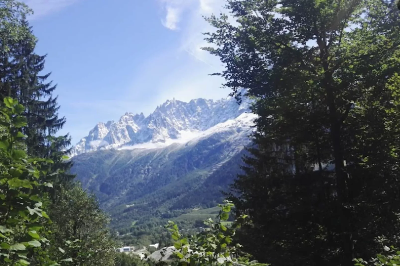 Résidence Les Amethystes B-Buitenkant zomer