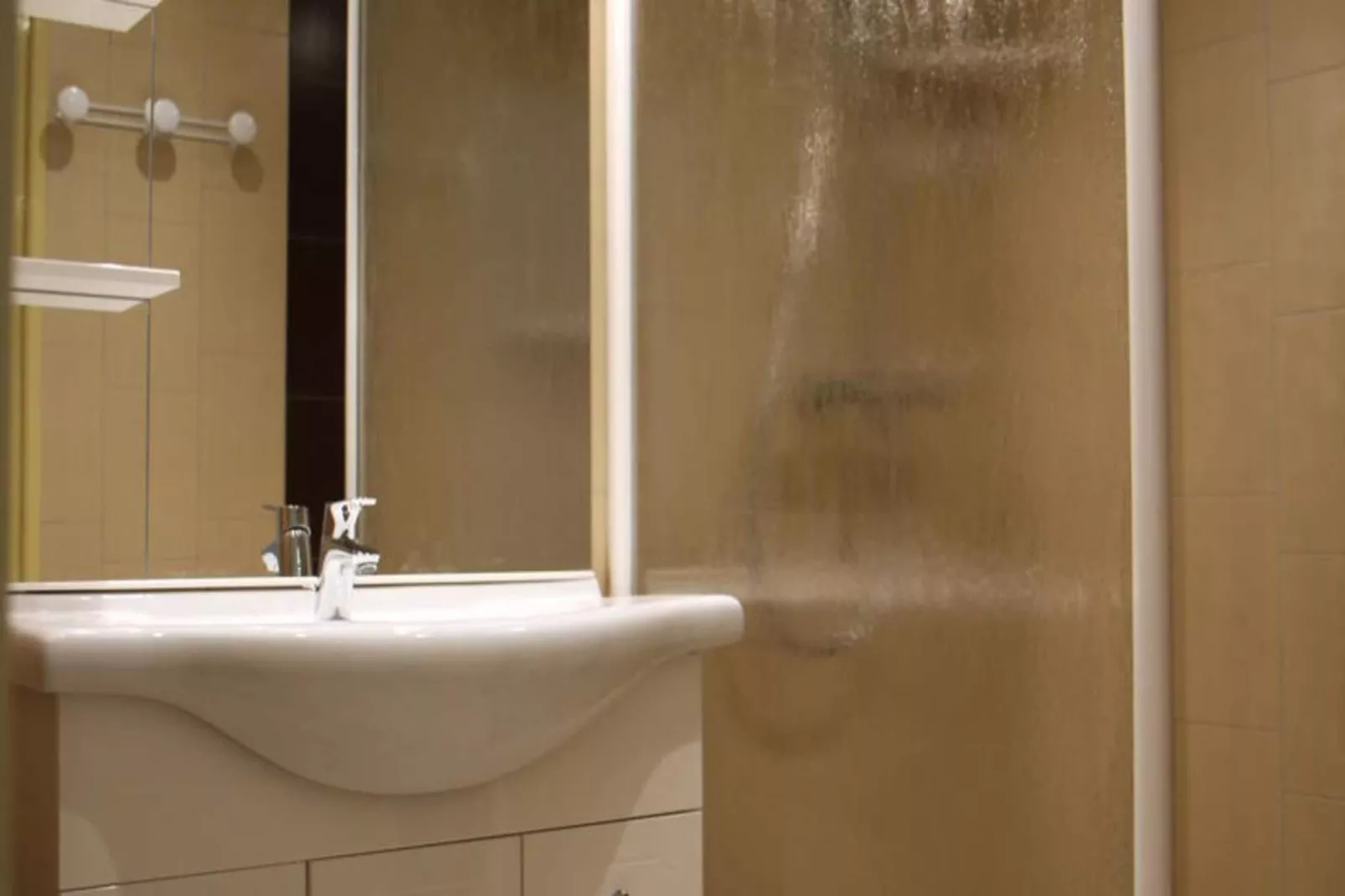 Appartement 7 pers. avec terrasse-Badkamer