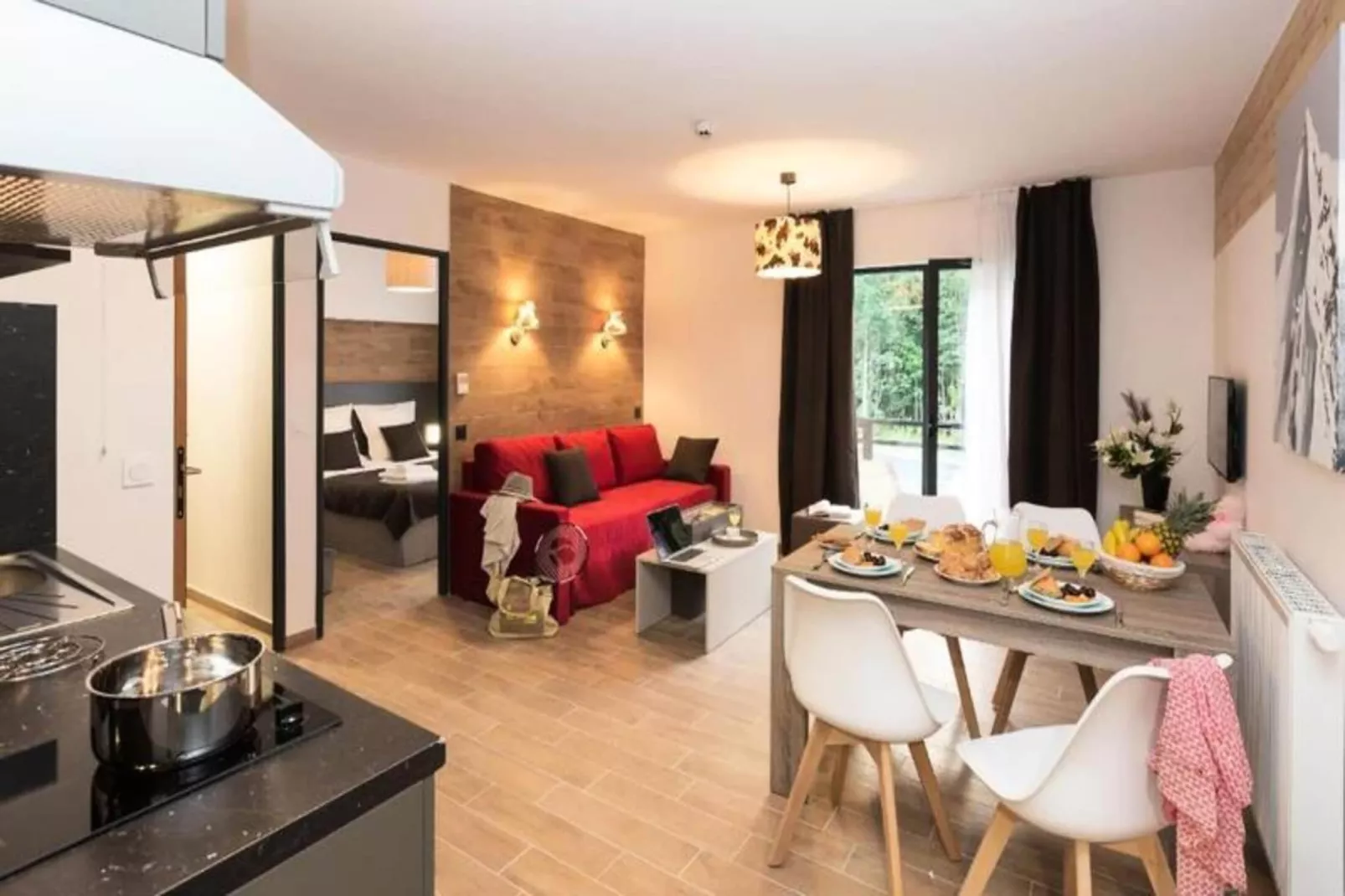 Résidence Prestige Odalys Isatis****-Buitenkant zomer