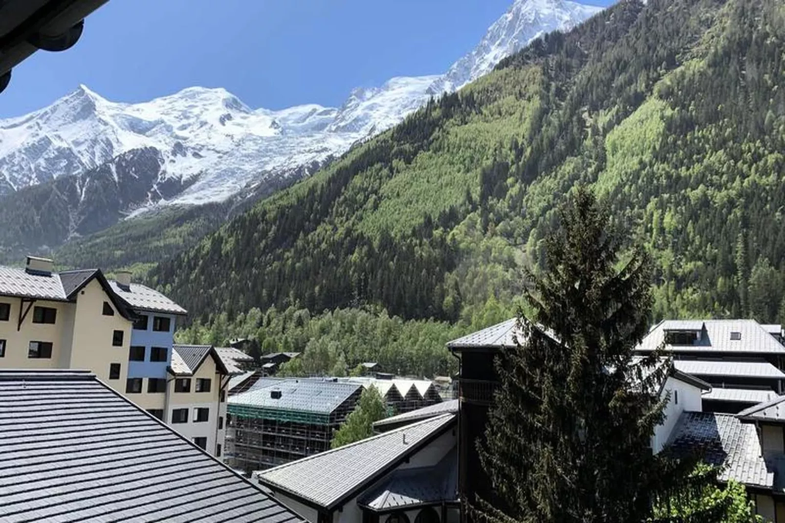 Résidence Riviere-Uitzicht zomer