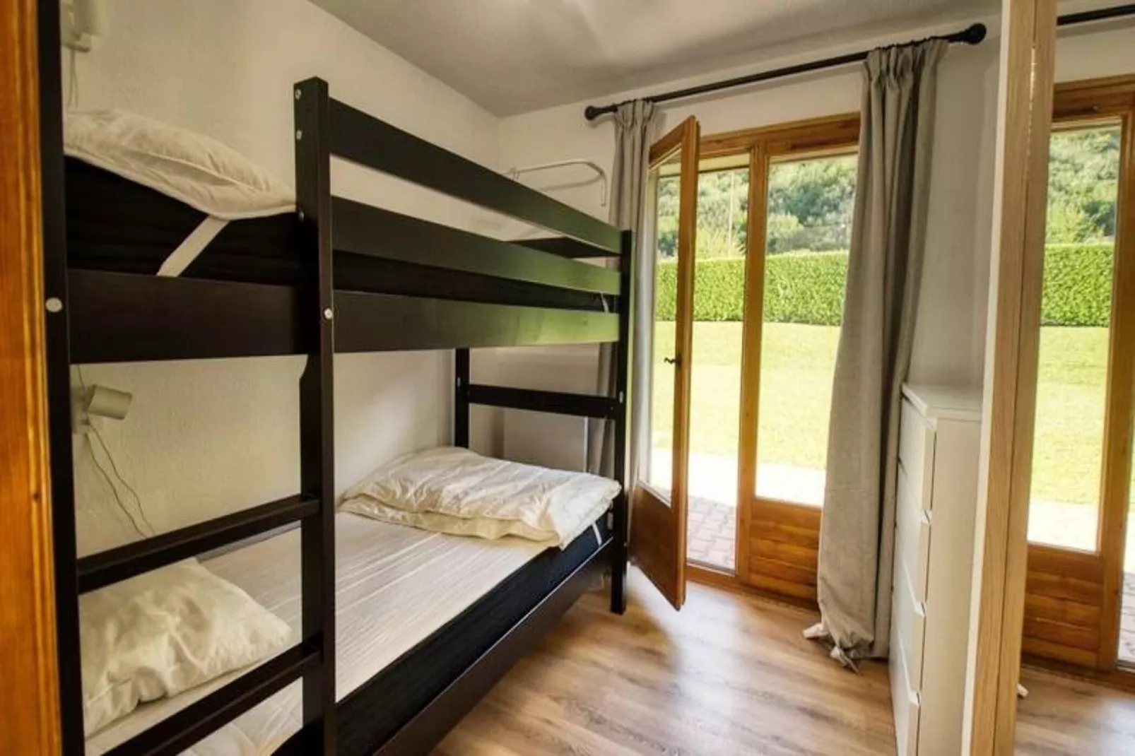 Residence Des Neiges Bat C-Overloop