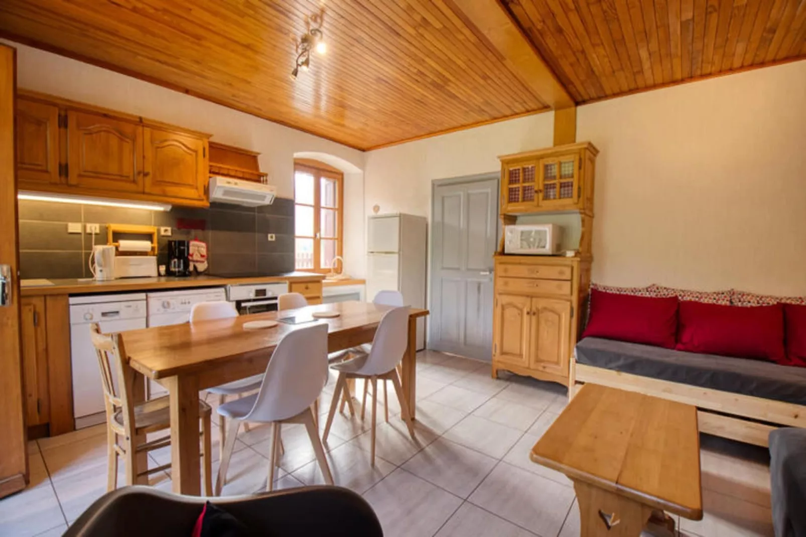 Chalet Alpagiste-Buitenkant zomer