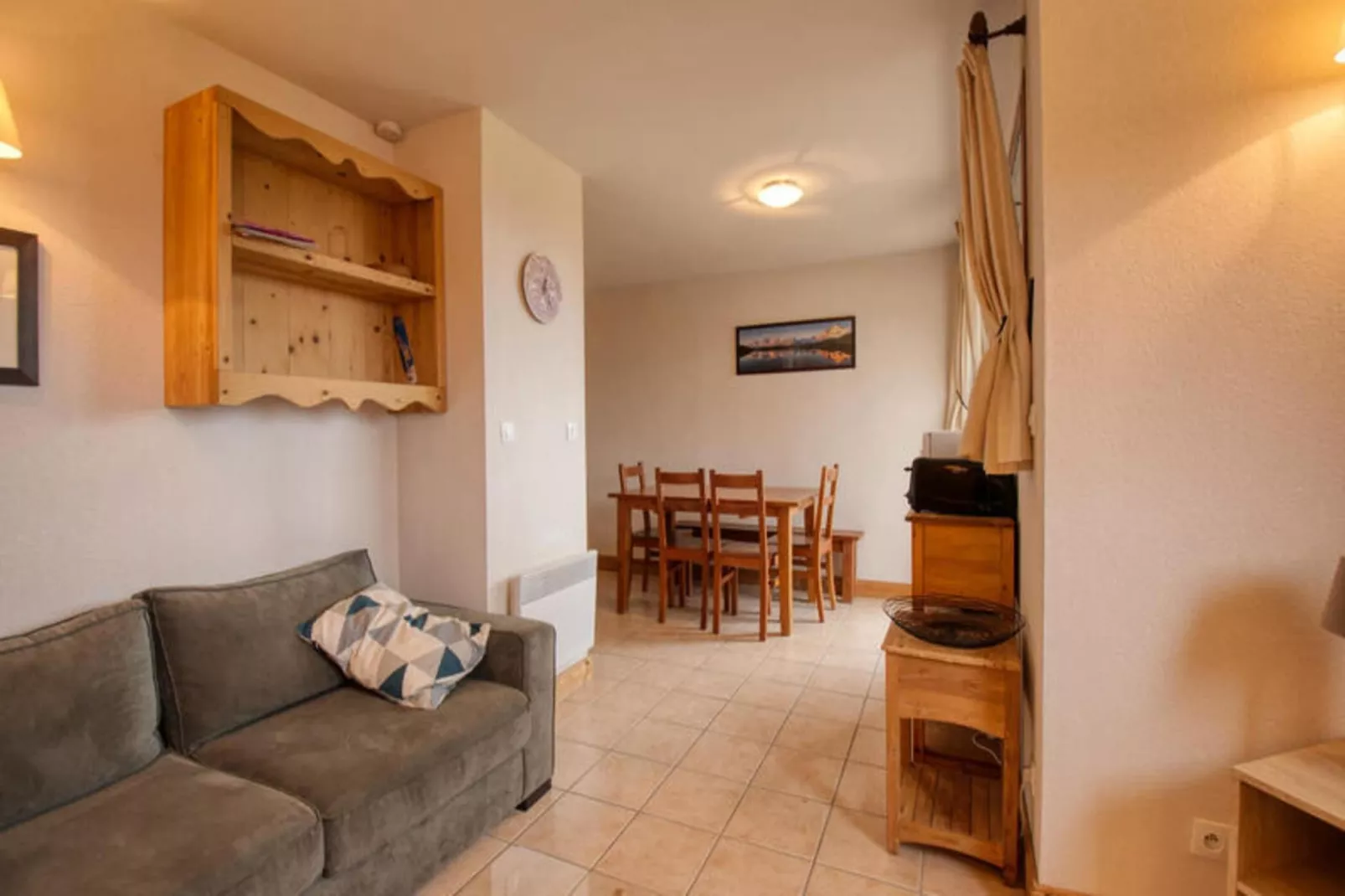 Résidence Jardin Alpin Bat B-Buitenkant zomer