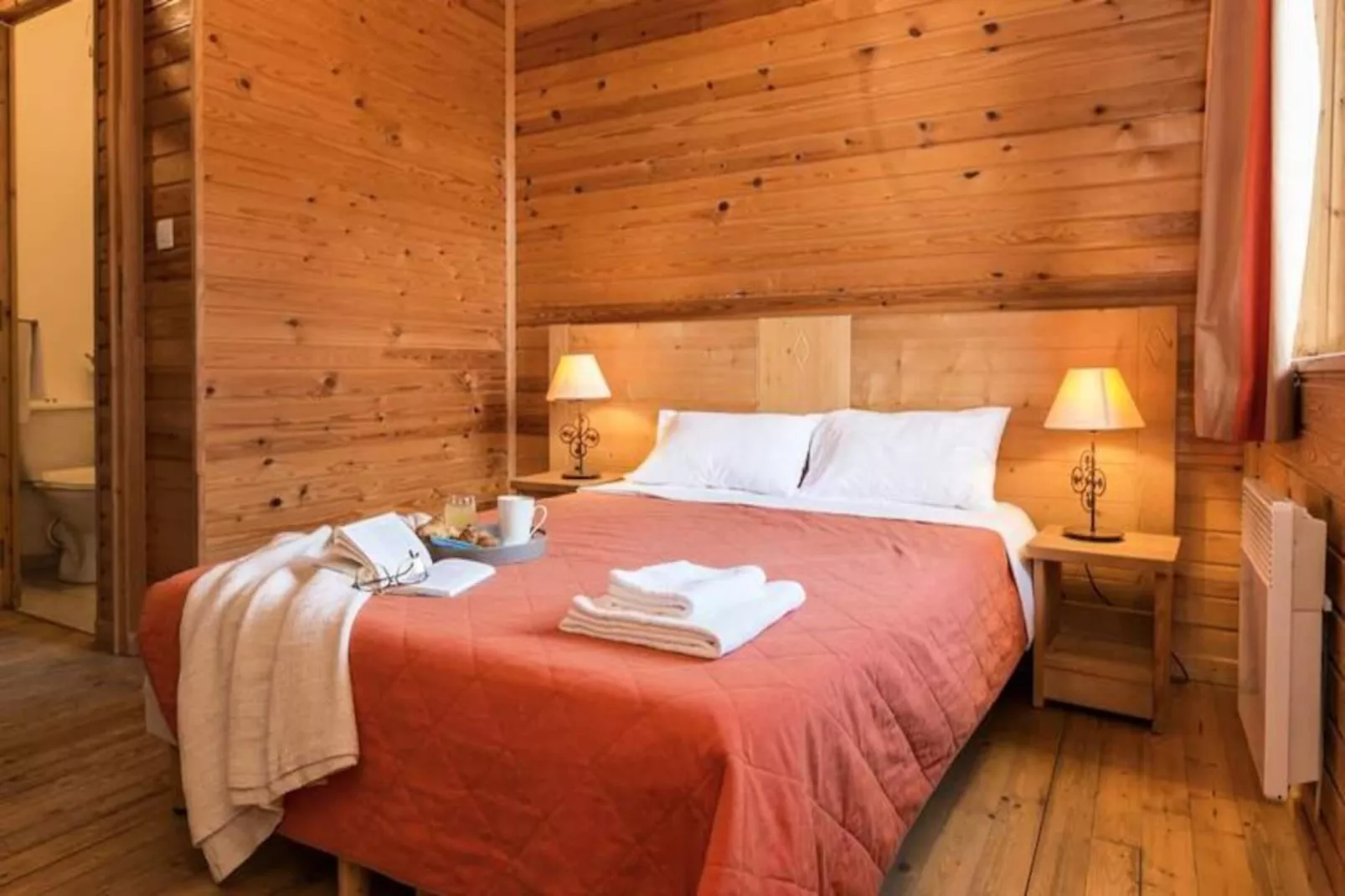 Résidence Odalys Les Chalets d'Evian-Image-tags.