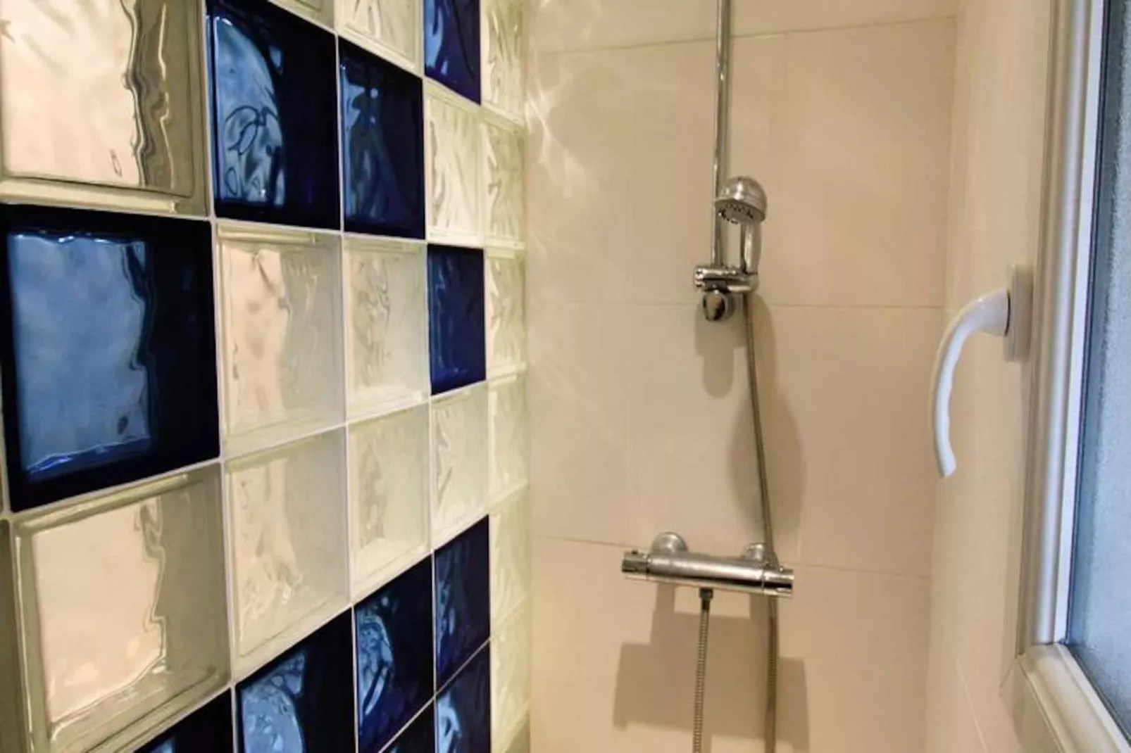 Résidence Les Marines De Gassin-Image-tags.