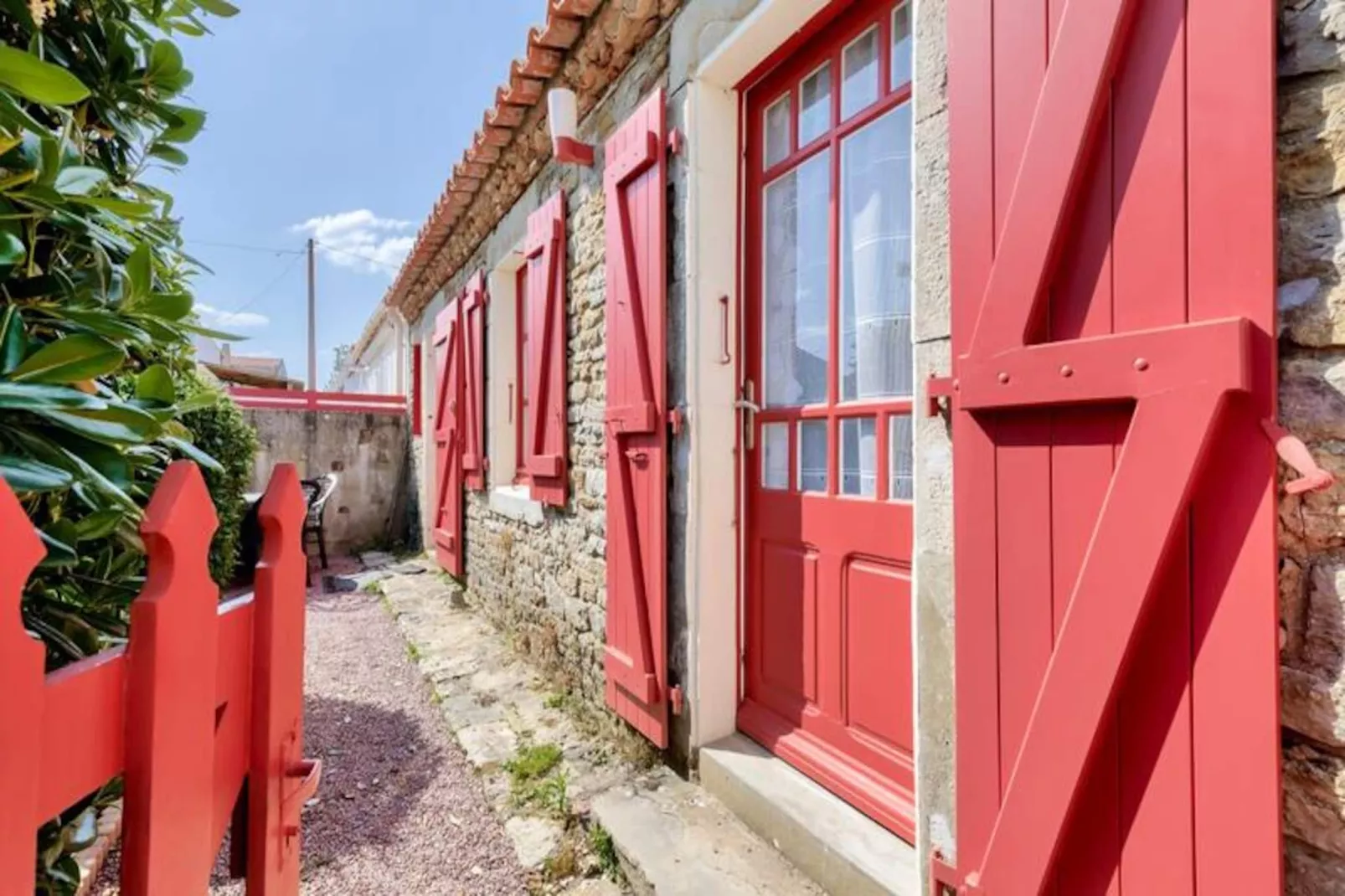 Querry Pigeon - maeva Home-Image-tags.