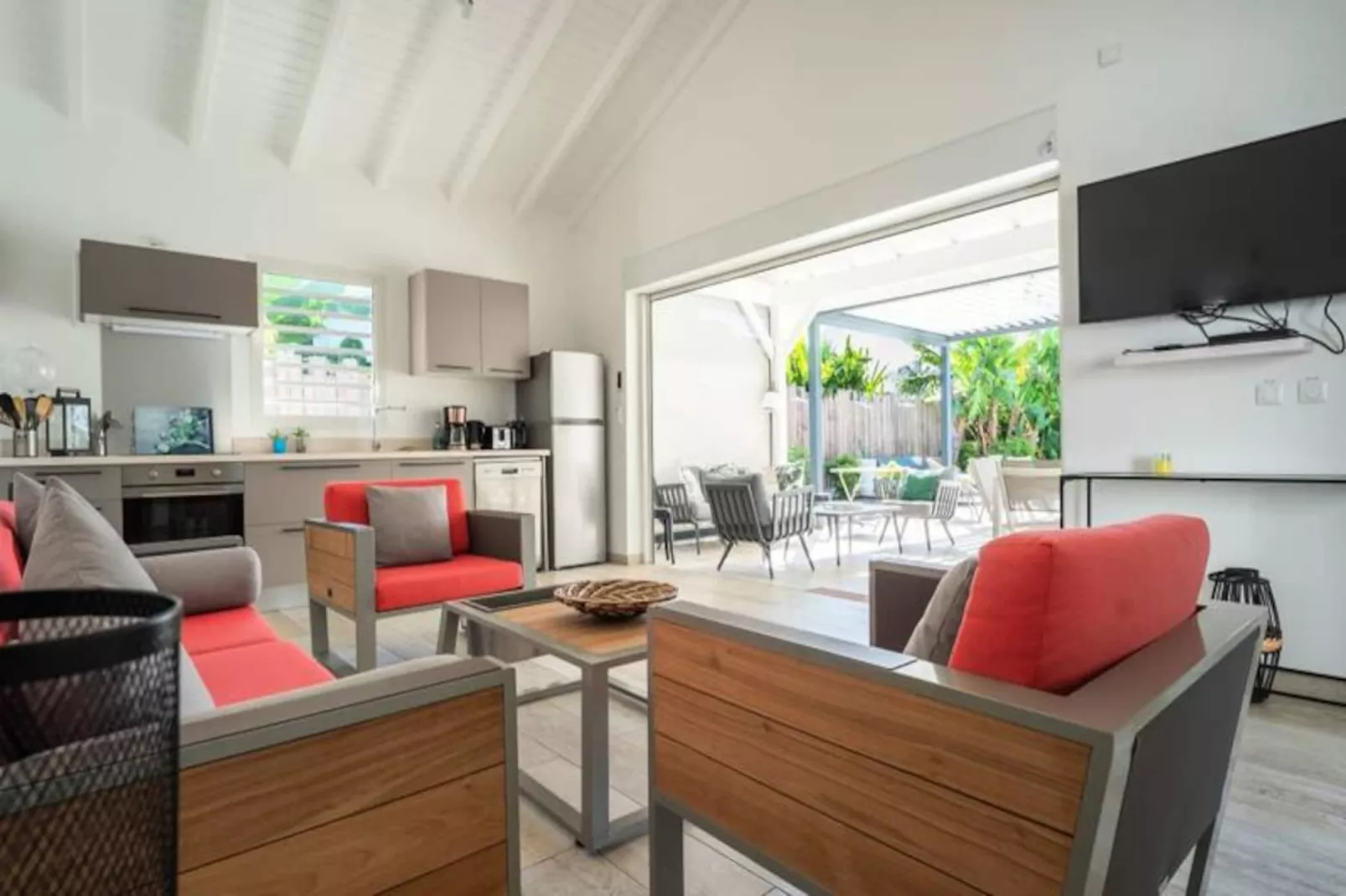 Villa Corossol-Image-tags.