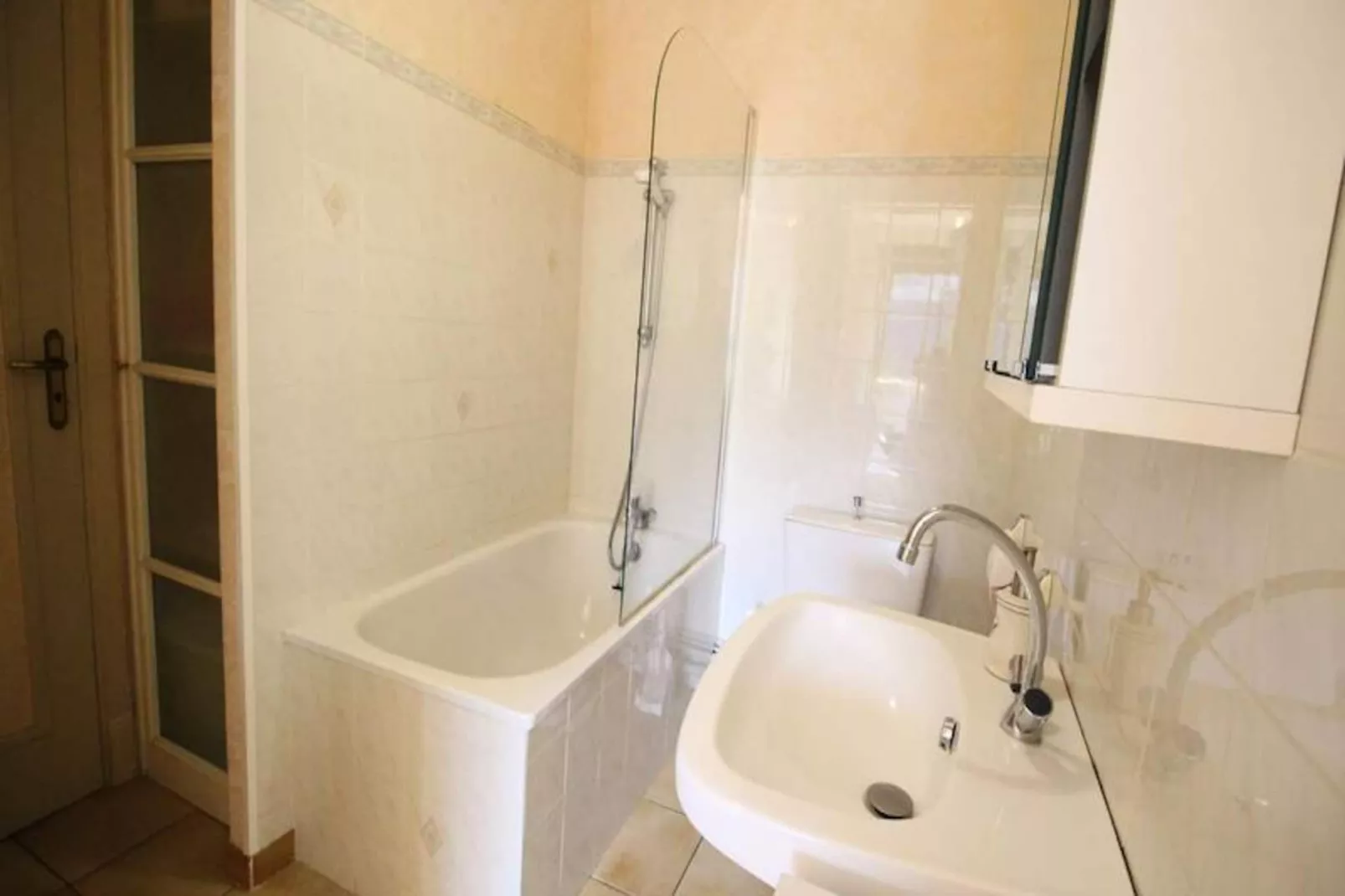 Résidence Angleterre-Image-tags.