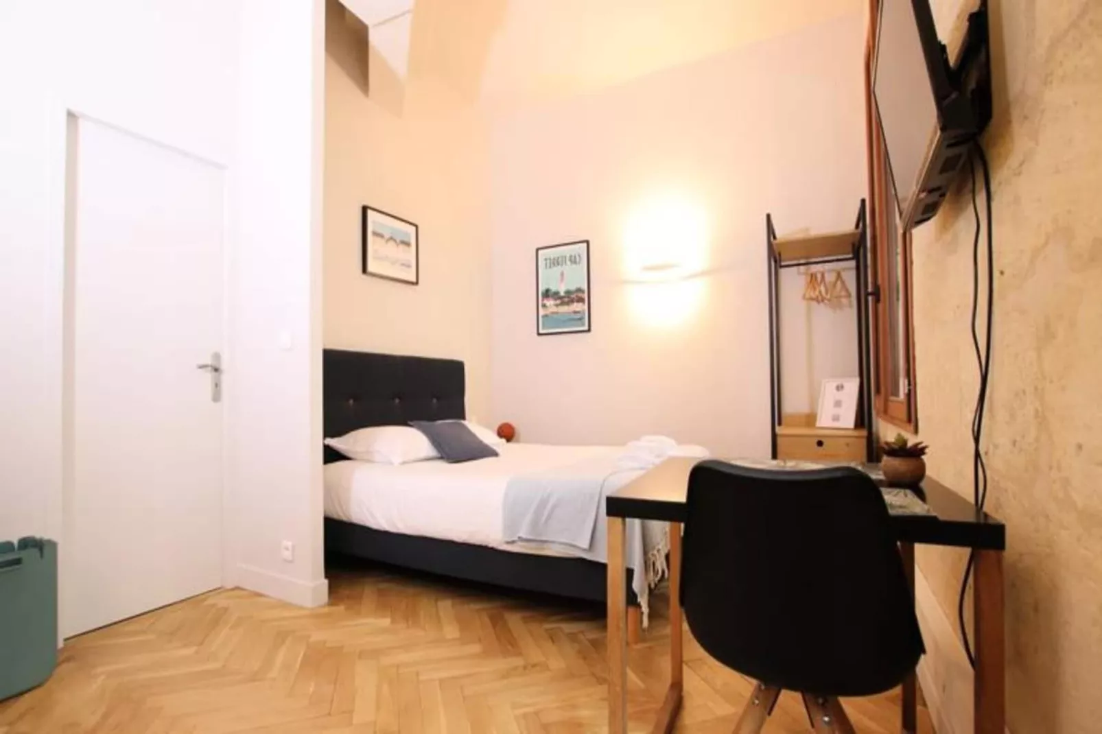 Magnifique Studio Bordelais En Plein Coeur De La Ville-Slaapkamer