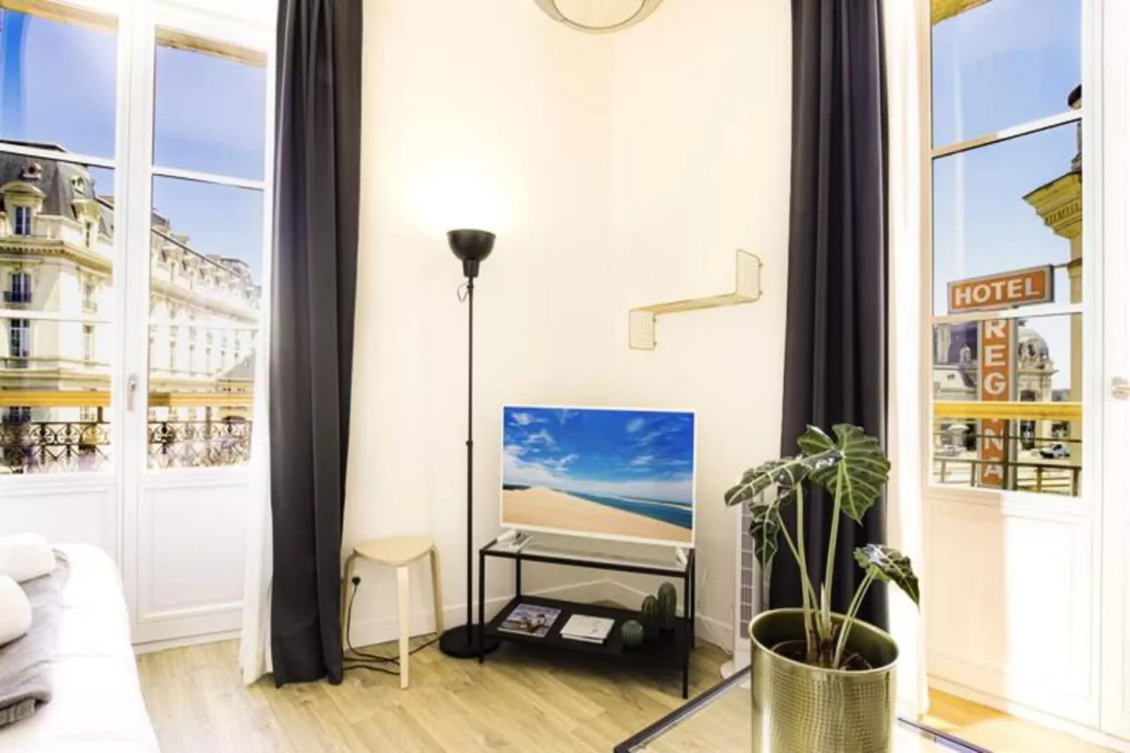 Appartement Aux Prestations Cozy Et Moderne En Hypercentre Pour 4 Personnes-Buitenkant zomer