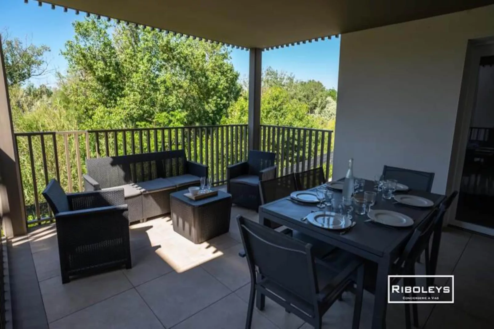 T4 Climatis&eacute; Avec Piscine &agrave; 400m De La Mer-Image-tags.