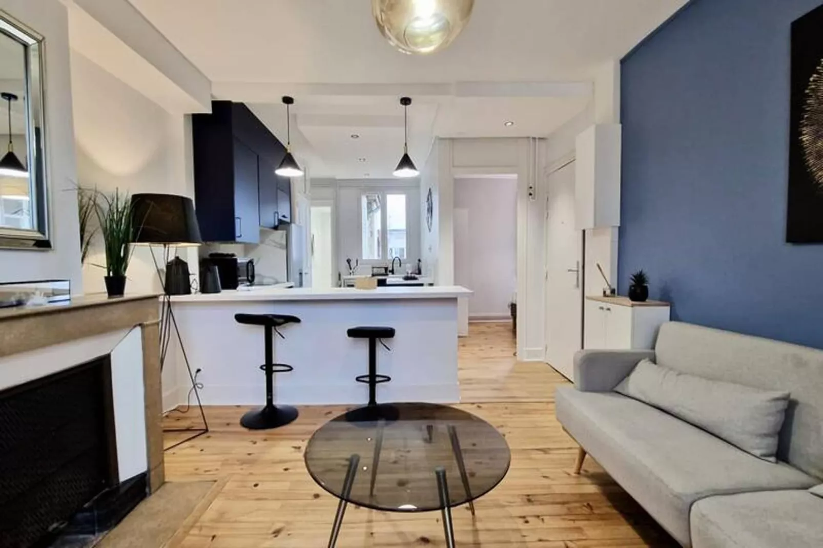 | Le Blue Revol  💡| R&eacute;nov&eacute;, Tout &eacute;quip&eacute;-Woonkamer