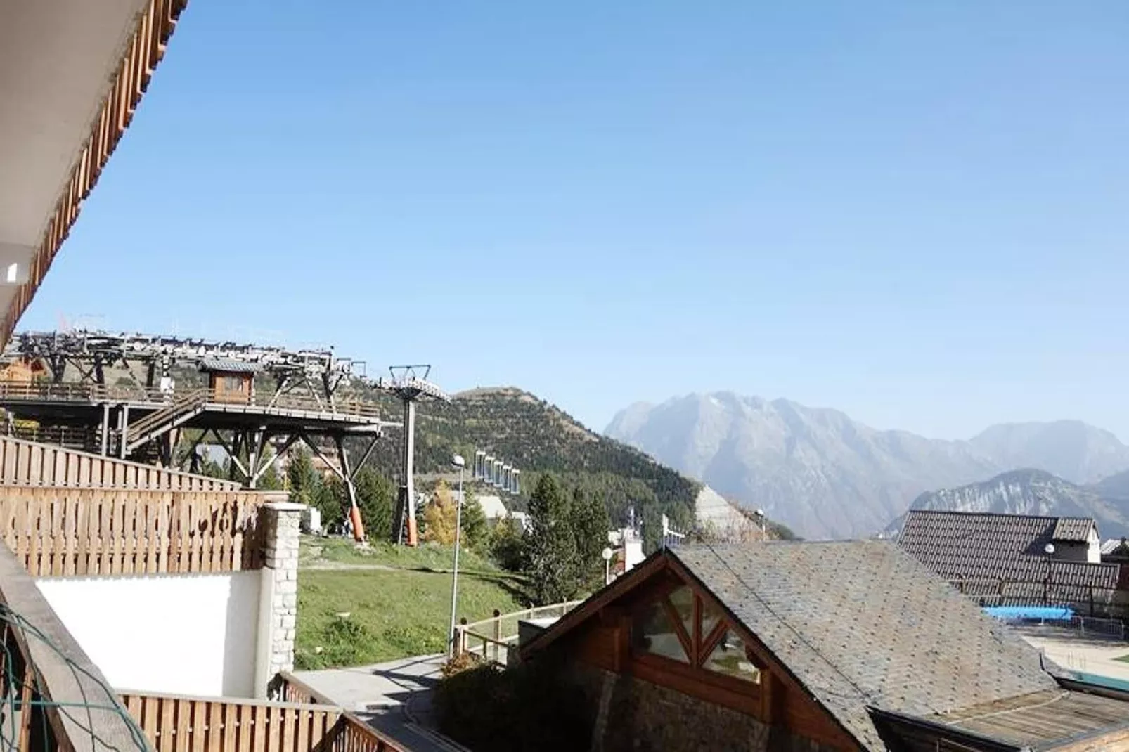 Résidence Menandiere-Uitzicht zomer