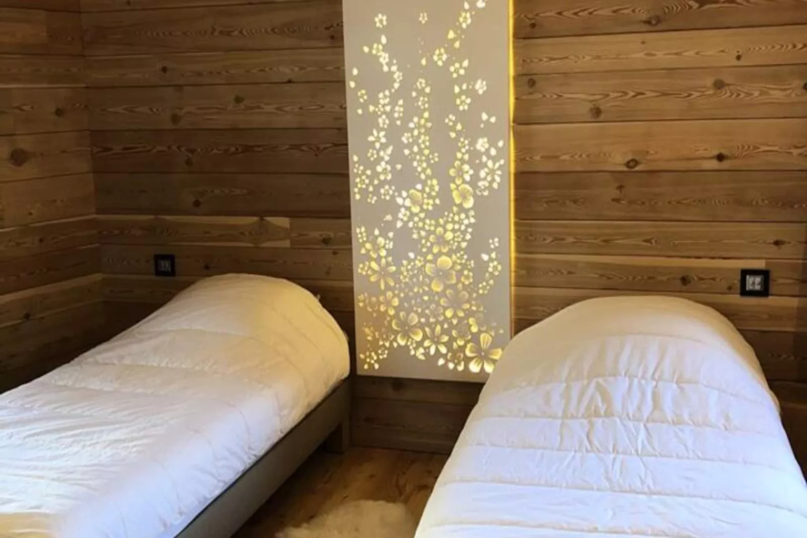 Chalet Pic Bayle-Image-tags.