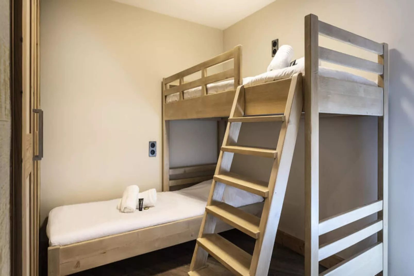 Résidence Daria-i Nor *****-Image-tags.