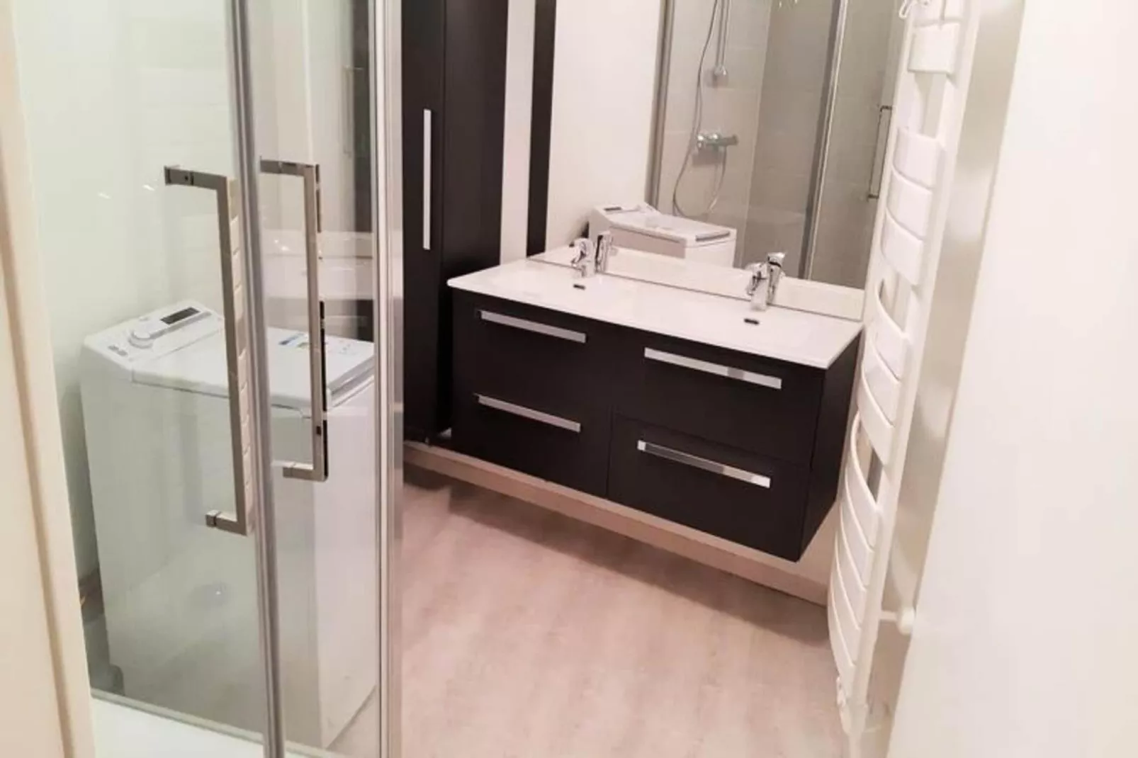 Résidence Tyrol-Badkamer