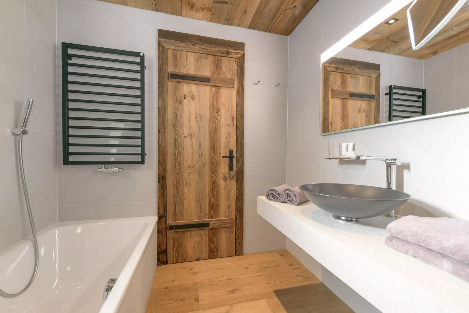 Lisa Chalets 6 Personen-Badkamer