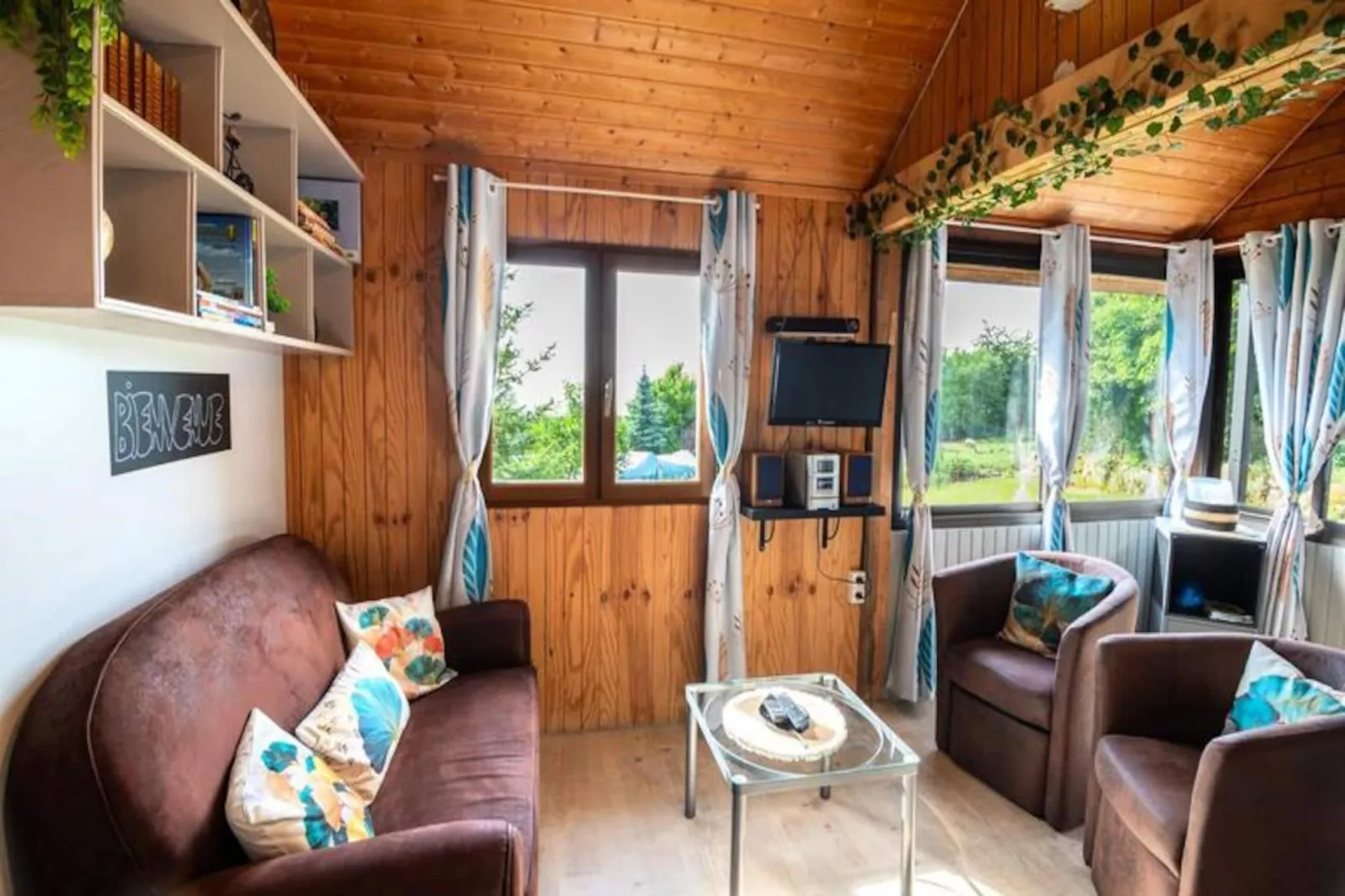 Gîte de France Chalet des 2 m 2/4 personnes 2 épis-Image-tags.